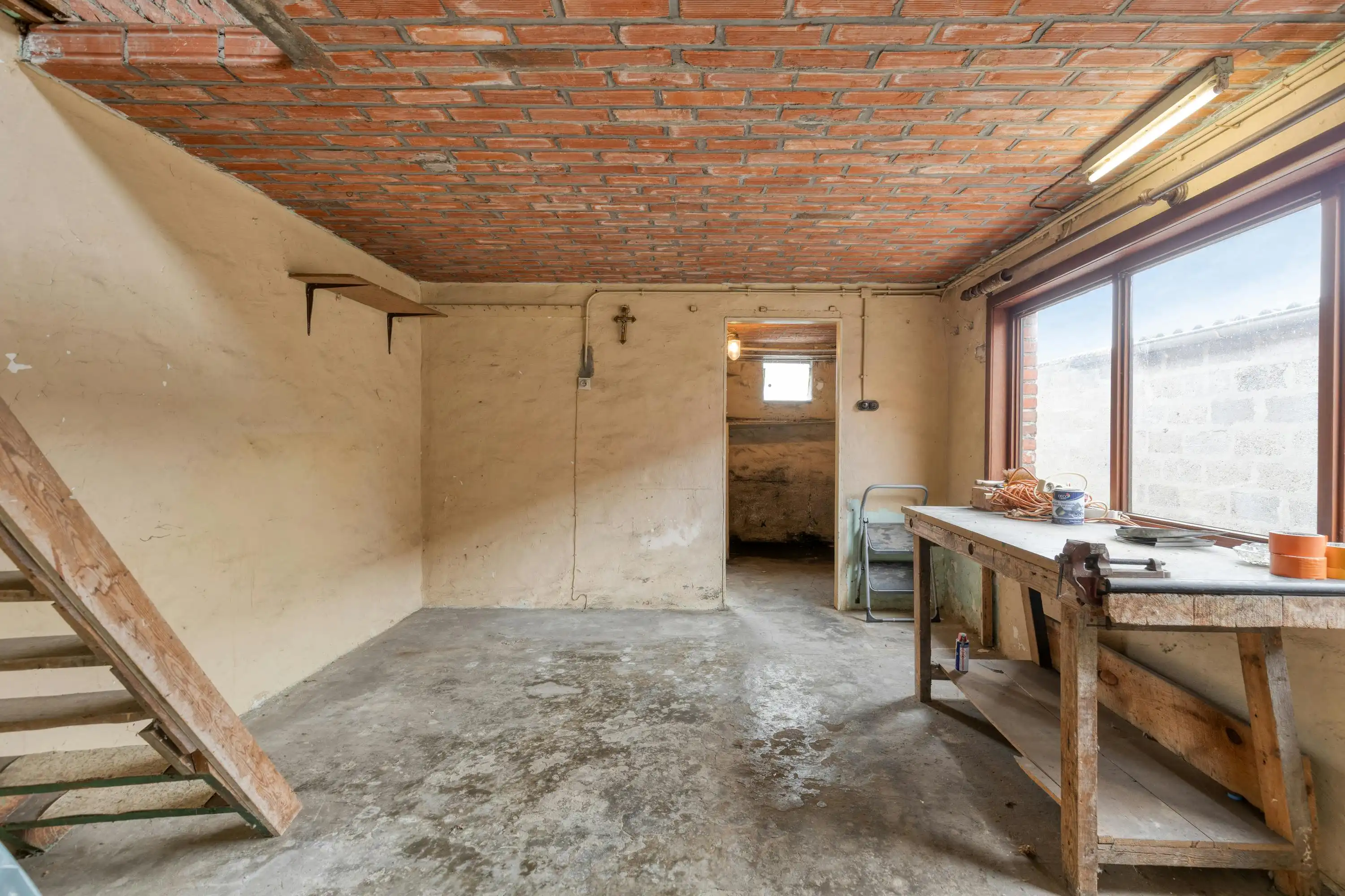 Huis te koop in Woesten met 3 kamers, garage en tuin foto 19