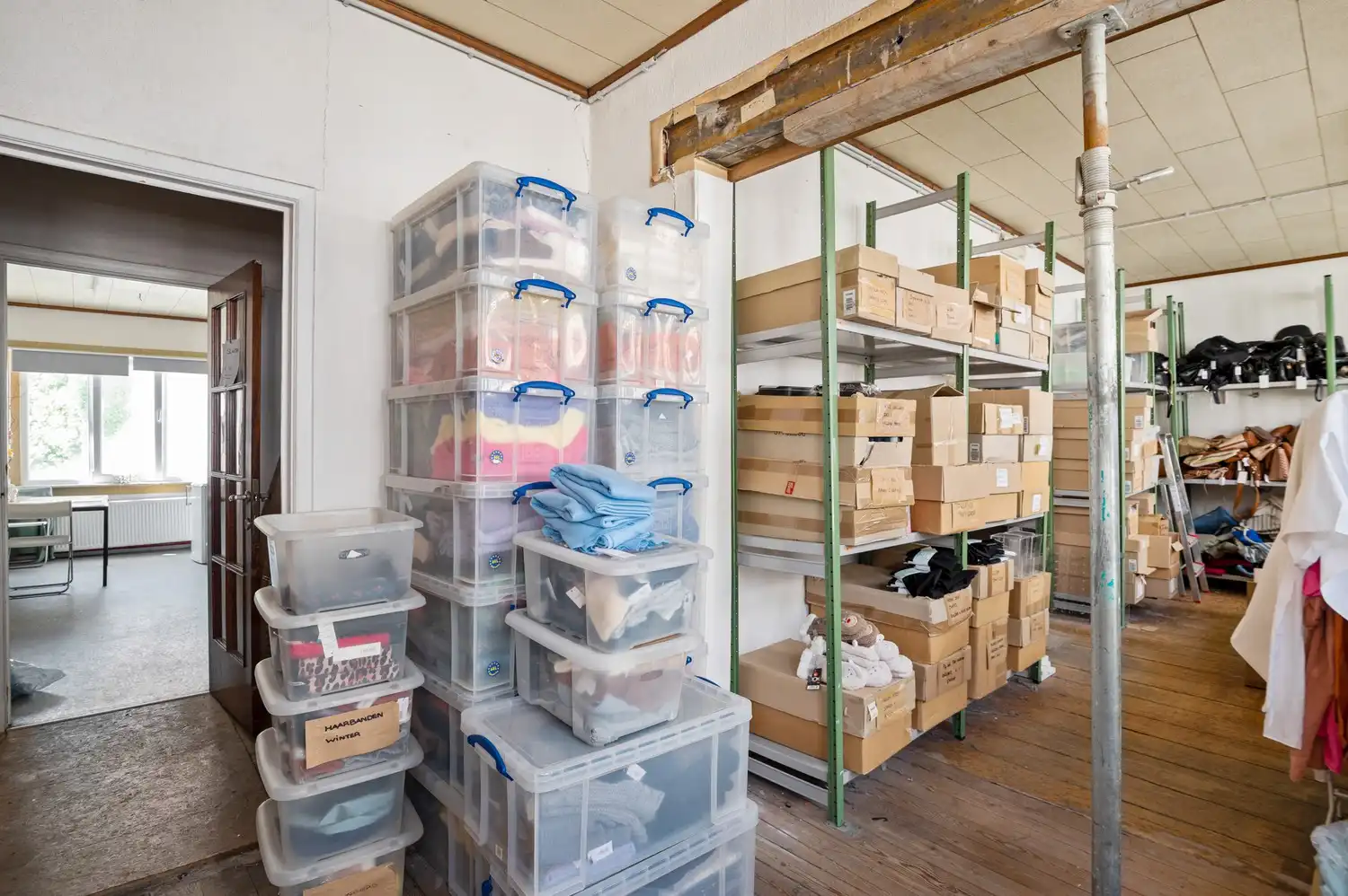 Handelspand in het hart van Lier met 7% nettorendement foto 7