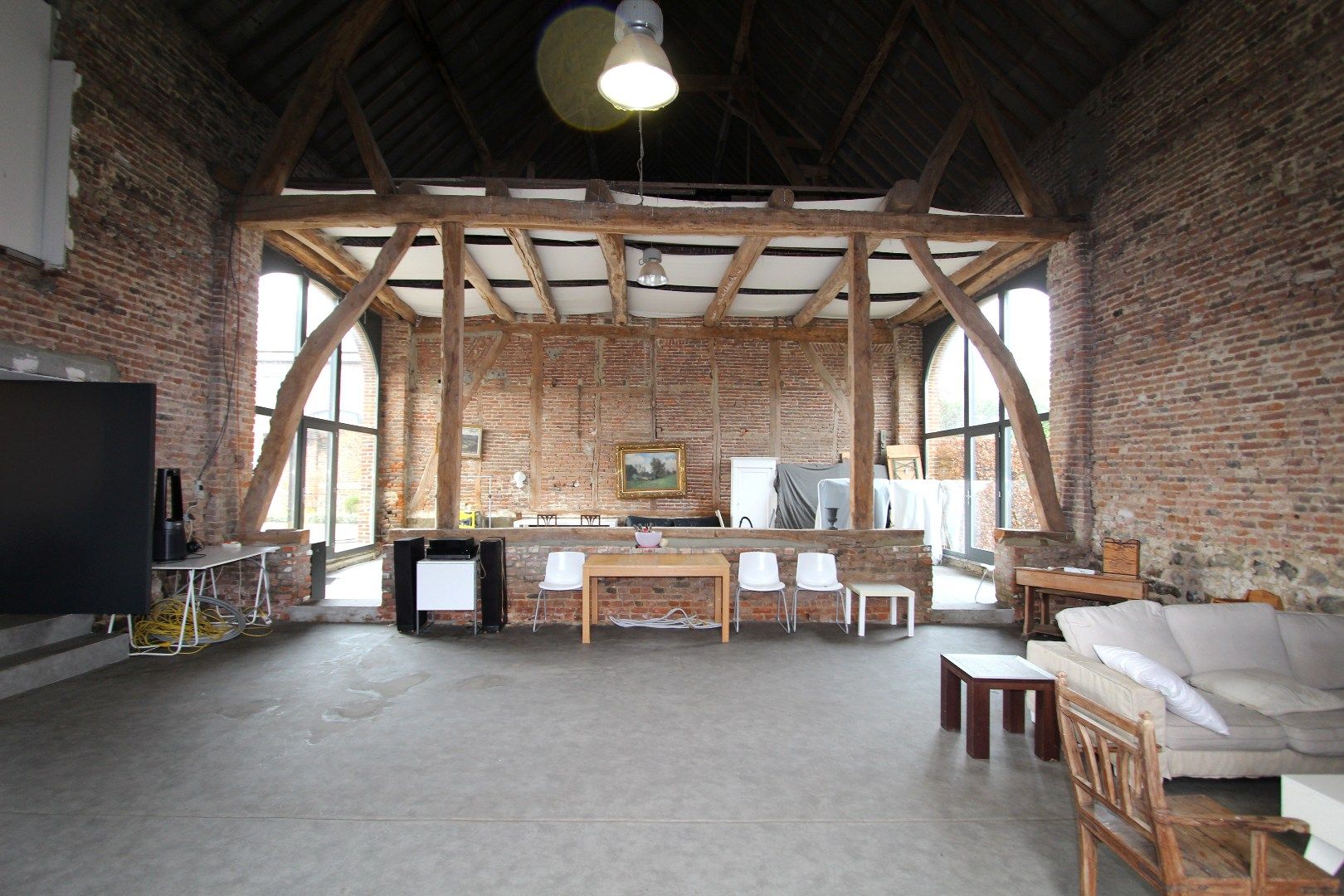 RUIME WONING VAN 390 m² MET GROTE TUIN EN ZWEMBAD foto 10