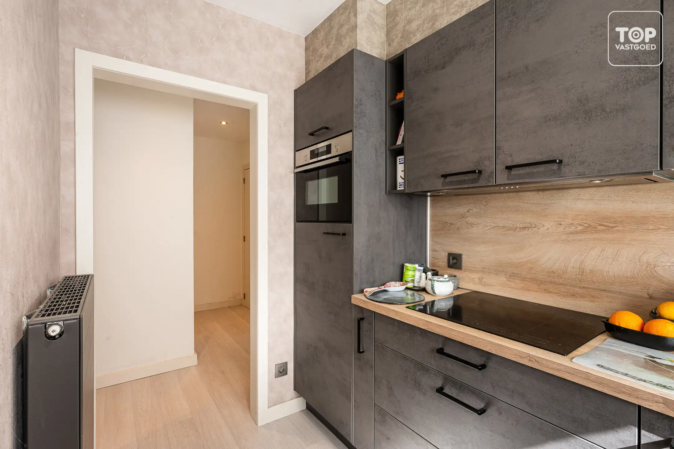 Gelijkvloers appartement met twee slaapkamers, tuin en garage  foto 6