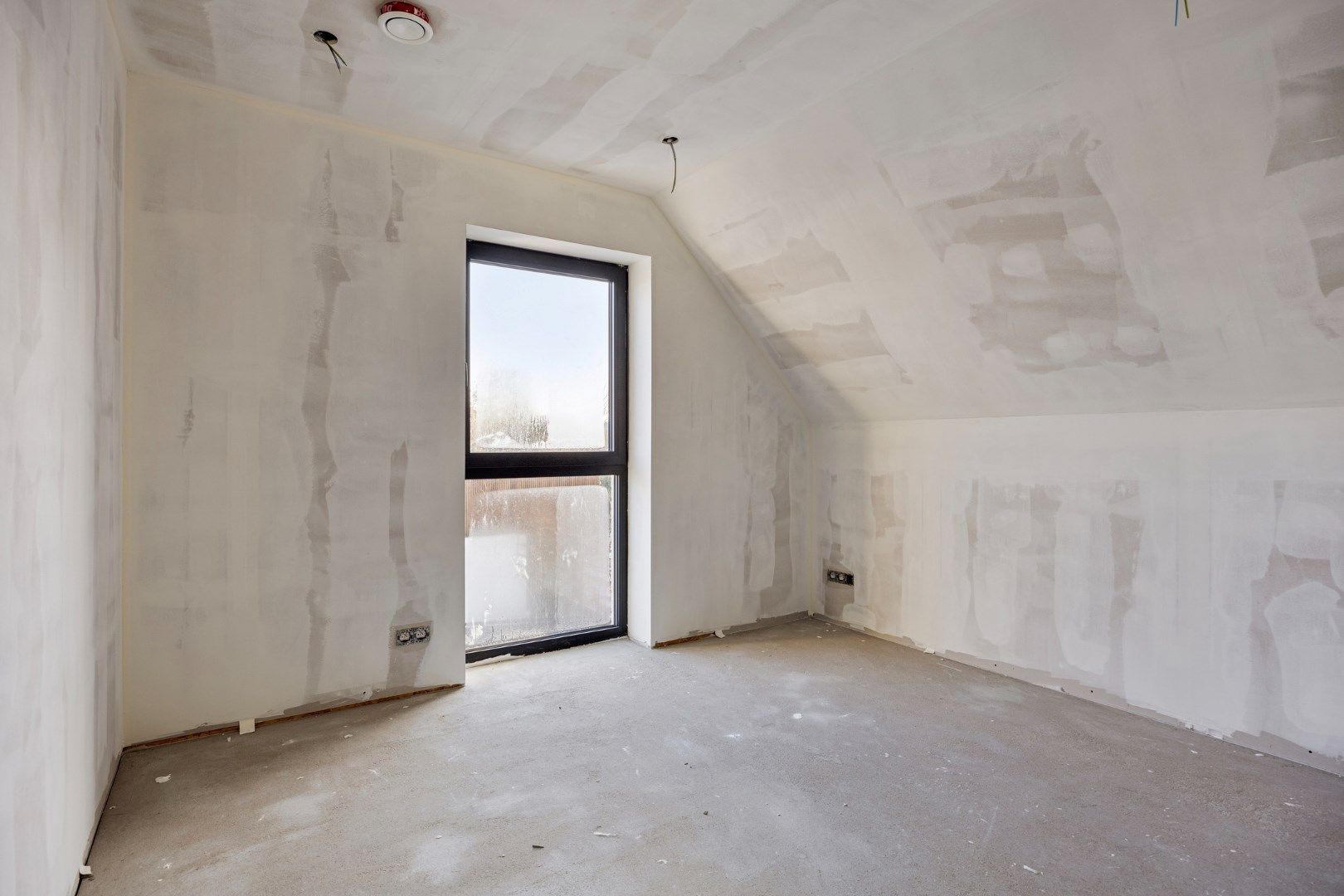 Verkoop onder registratierechten - ruime woning met 3 slpks gelegen op een zonnig perceel in Mol - Rauw !  foto 10