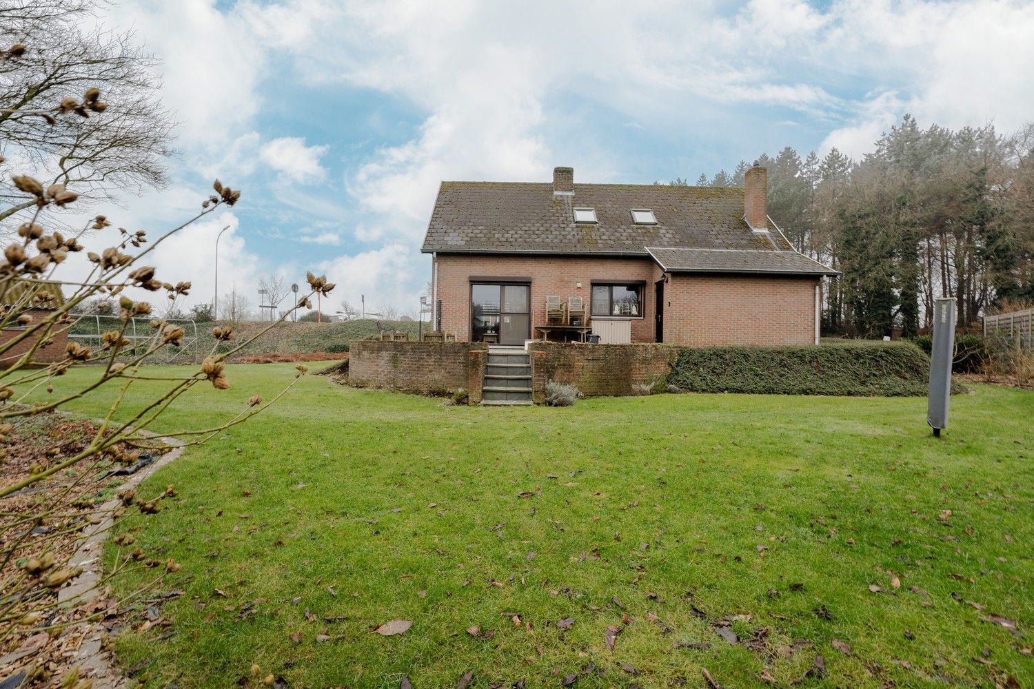 Mooie instapklare woning op 1170m² dichtbij de grens! foto 25