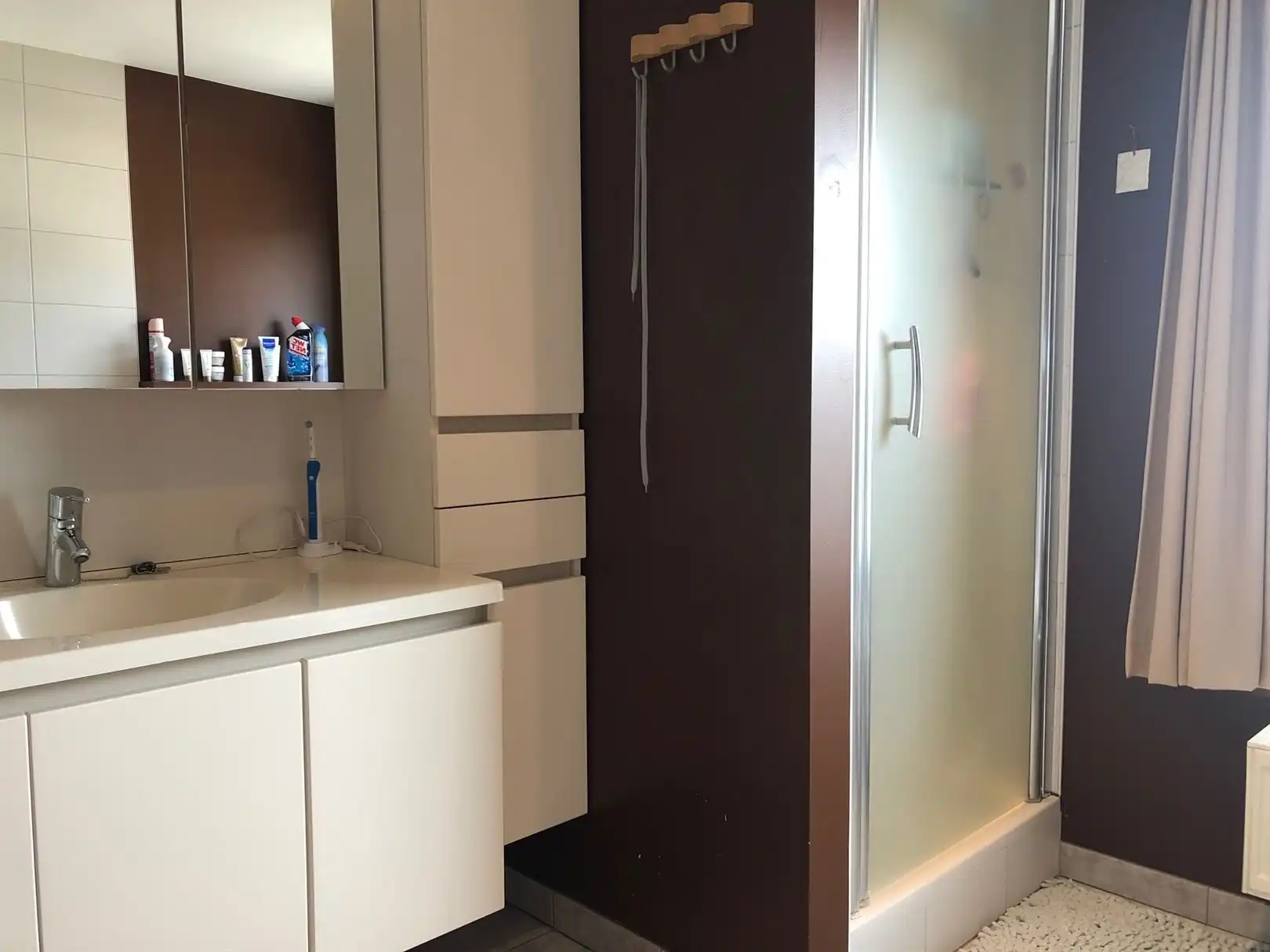 Bel-etage met 3 slpk in centrum Oudenaarder foto 14