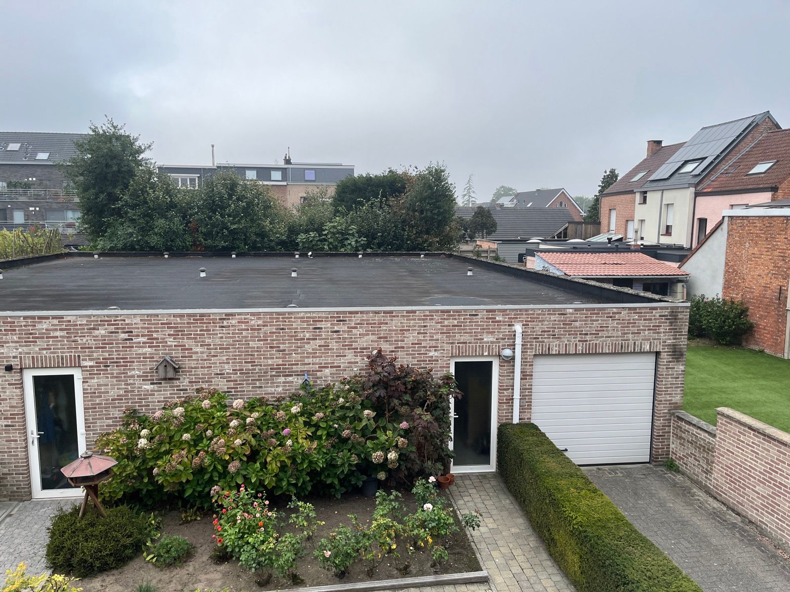 Appartement met lift, terras, garagebox en autostaanplaats foto 14