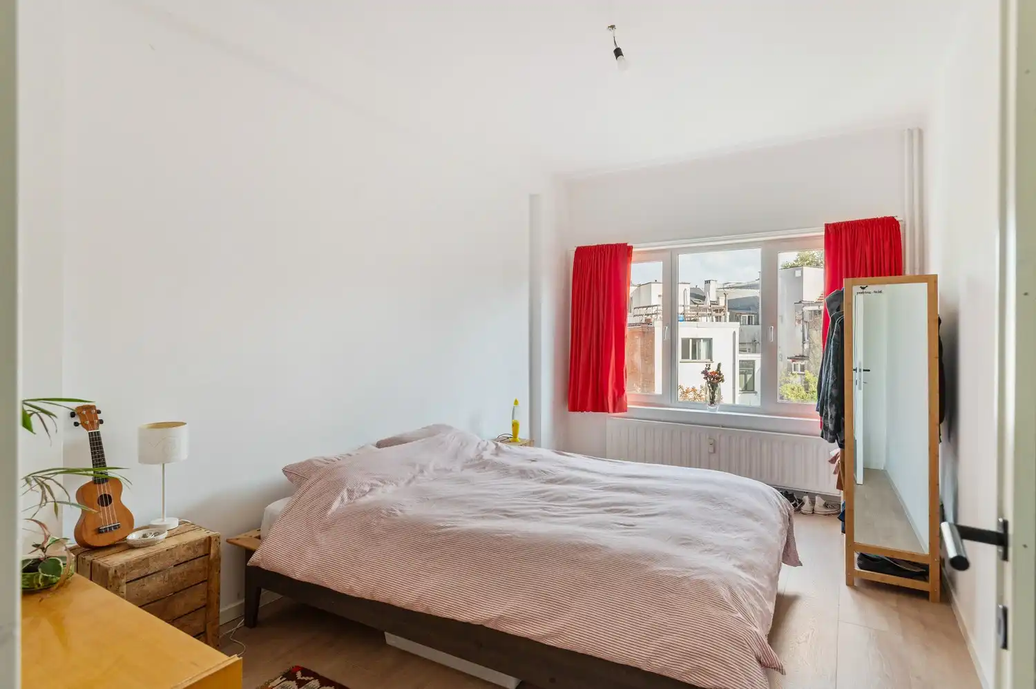 Licht en ruimte in het hart van Antwerpen – 1 slaapkamer appartement foto 13