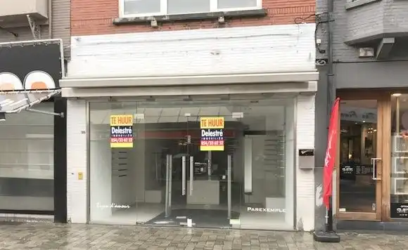 COMMERCIEEL PAND ZANDSTRAAT foto 3