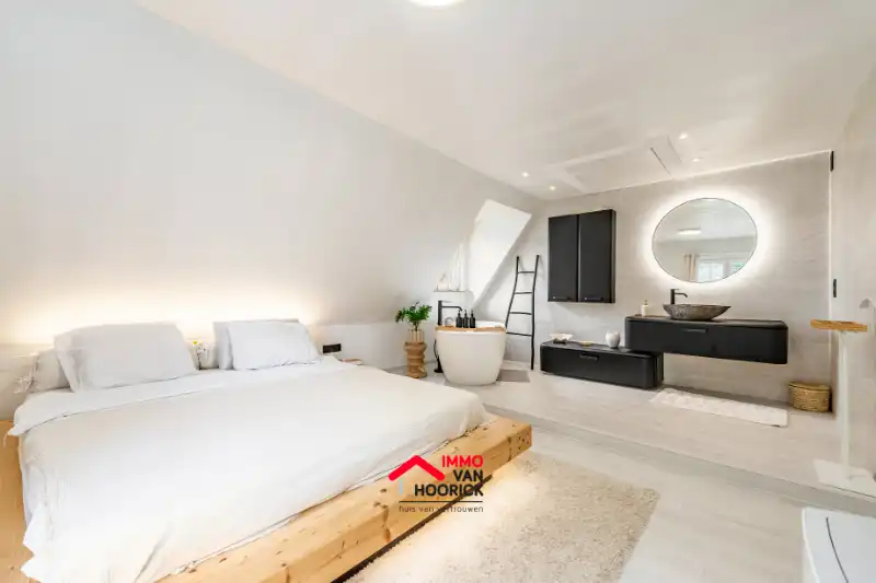 Opgeknapte karaktervolle instapklare woning OB - topligging! foto 12
