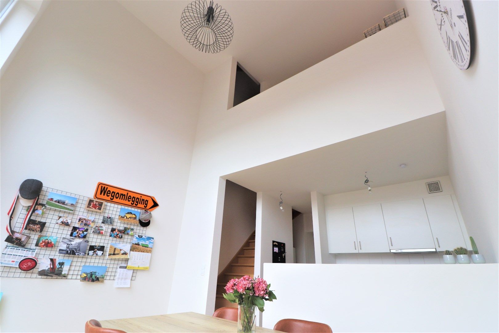 Leuke stadswoning met garage foto 4