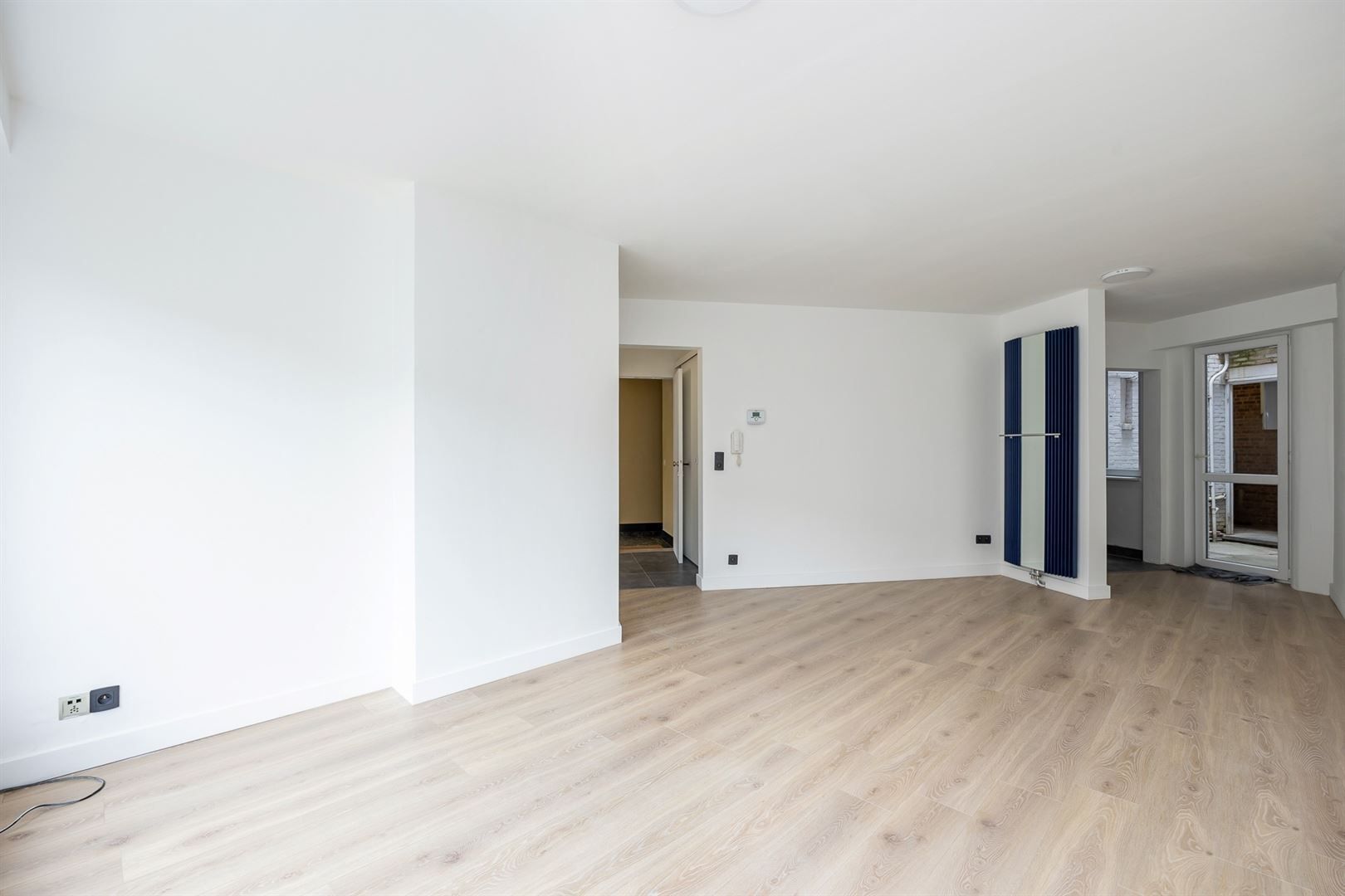 Gerenoveerd gelijkvloers 1-slaapkamer appartement met garagebox foto 6