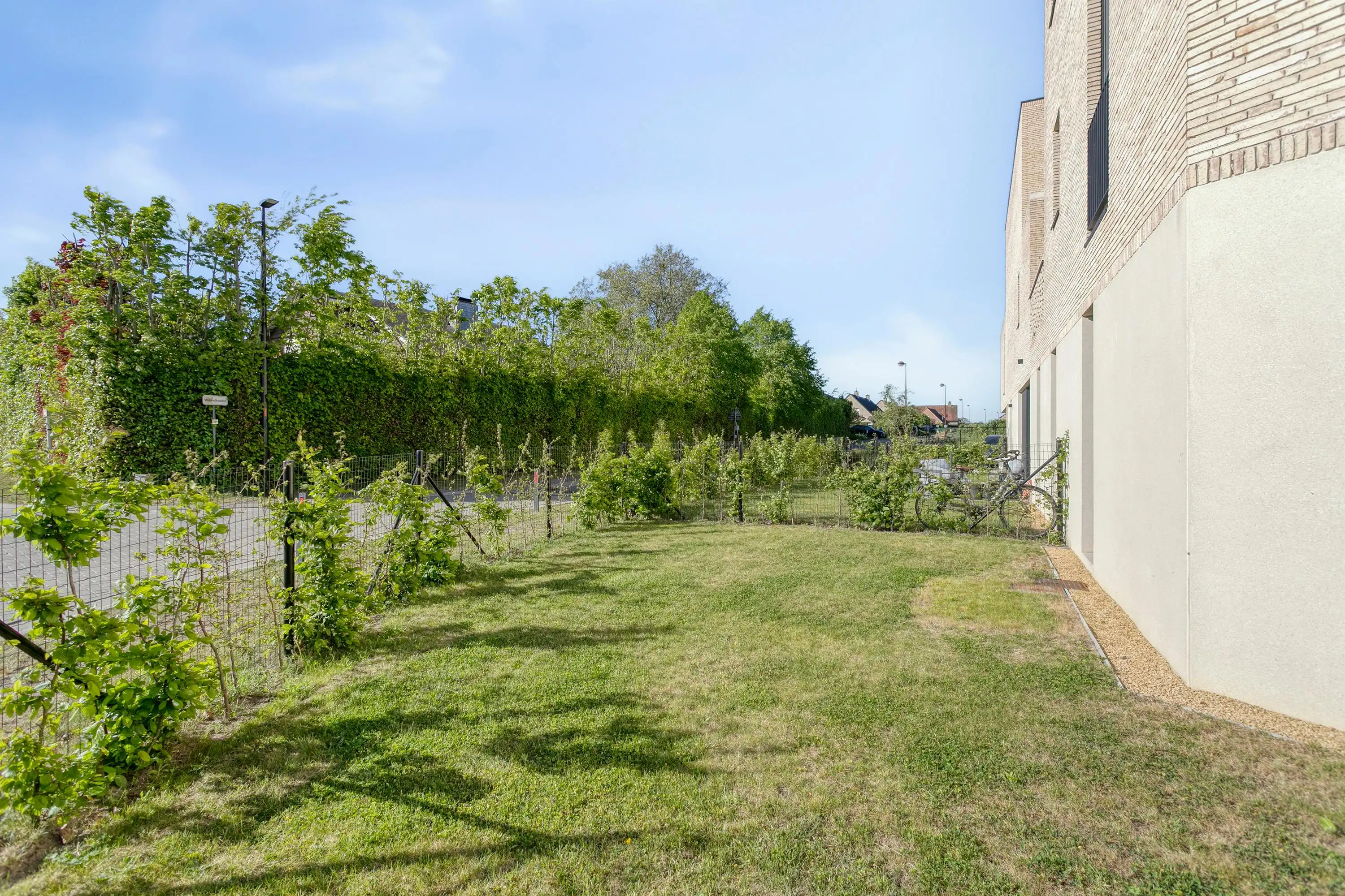 Gelijkvloers appartement met tuin te koop in Kruisem foto 15