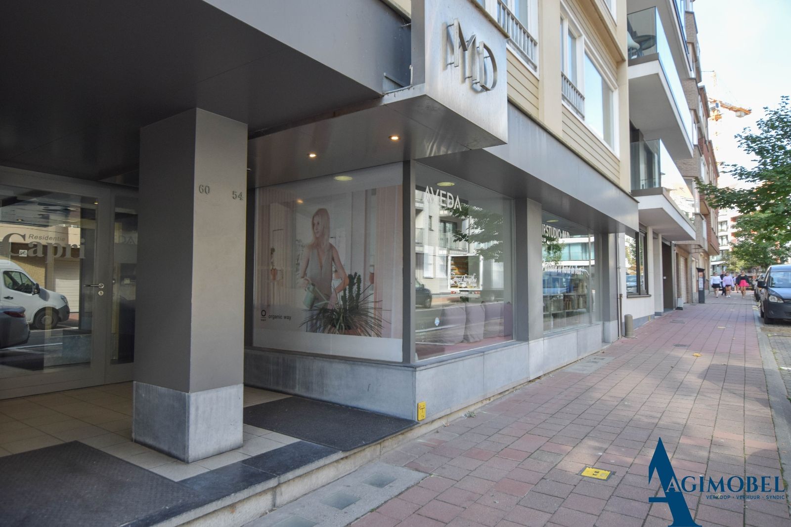 Handelspand gelegen in het hartje van Knokke-Centrum en op wandelafstand van het strand foto 2