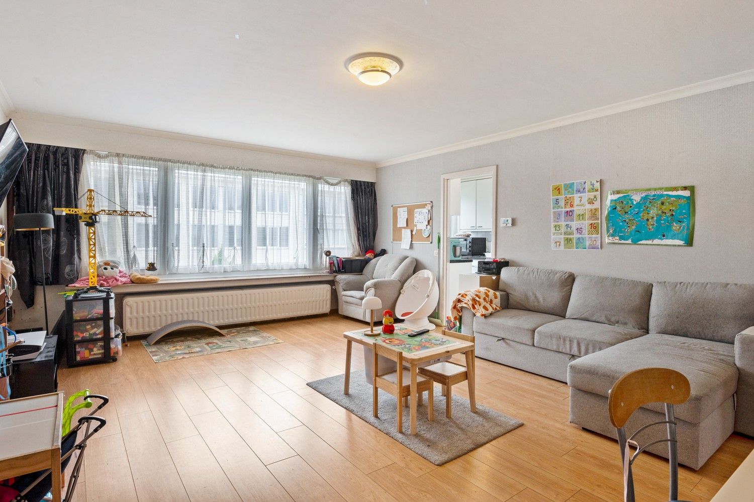 Instapklaar appartement met 2 slaapkamers te Deurne! foto 4