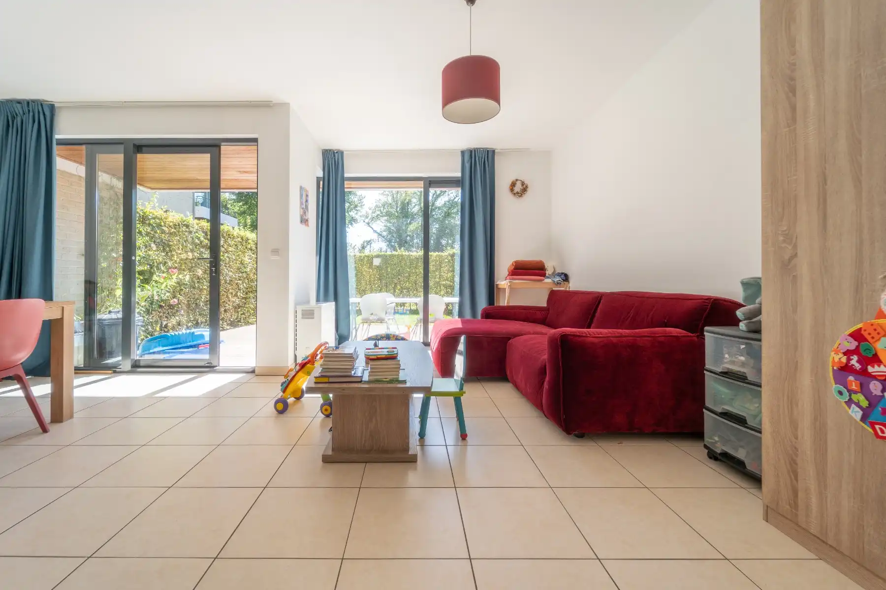 Gelijkvloers 2-slpk appartement met tuin! foto 5