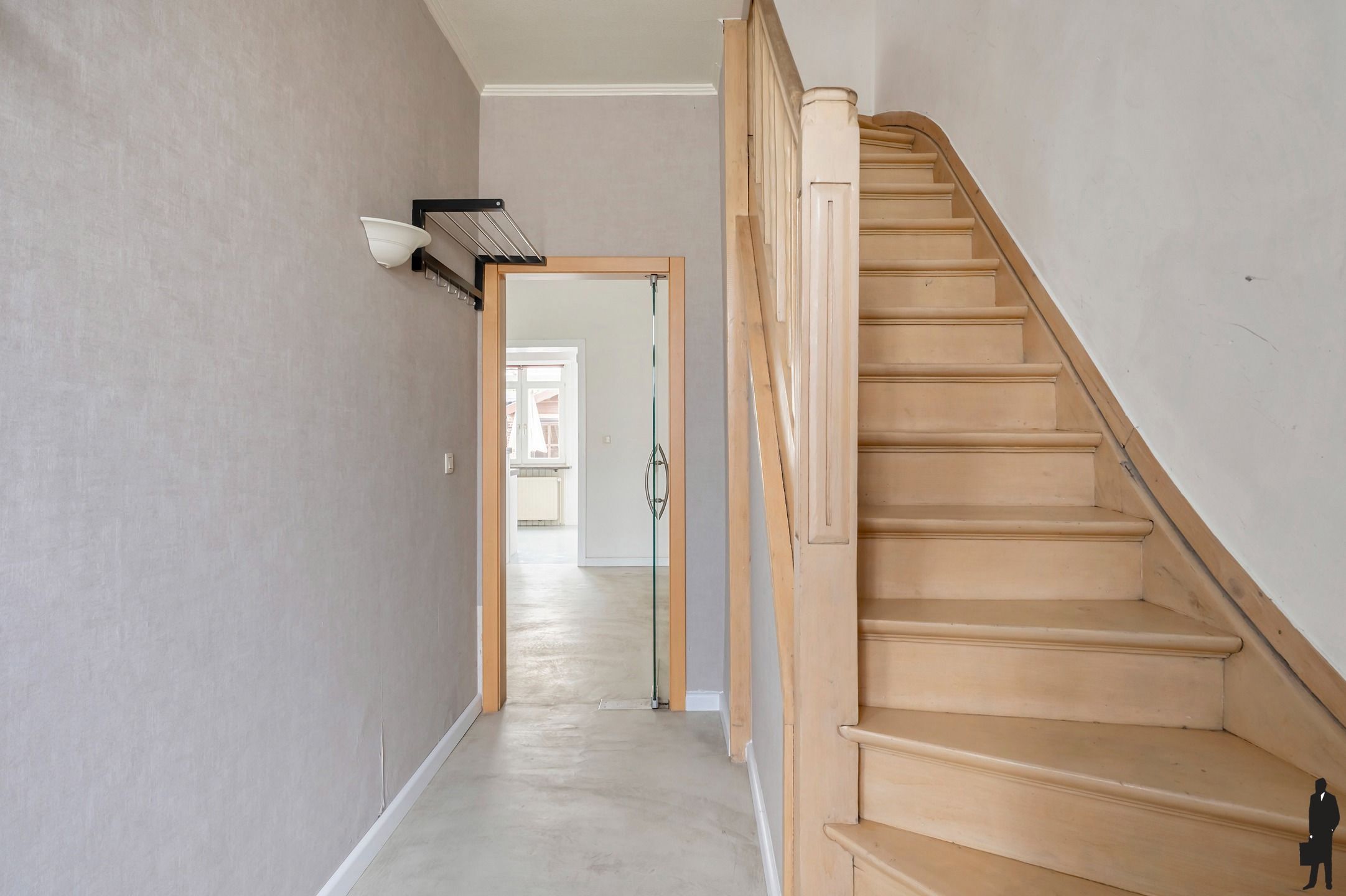 Instapklare woning met ruim terras in groene buurt nabij centrum Antwerpen foto 8