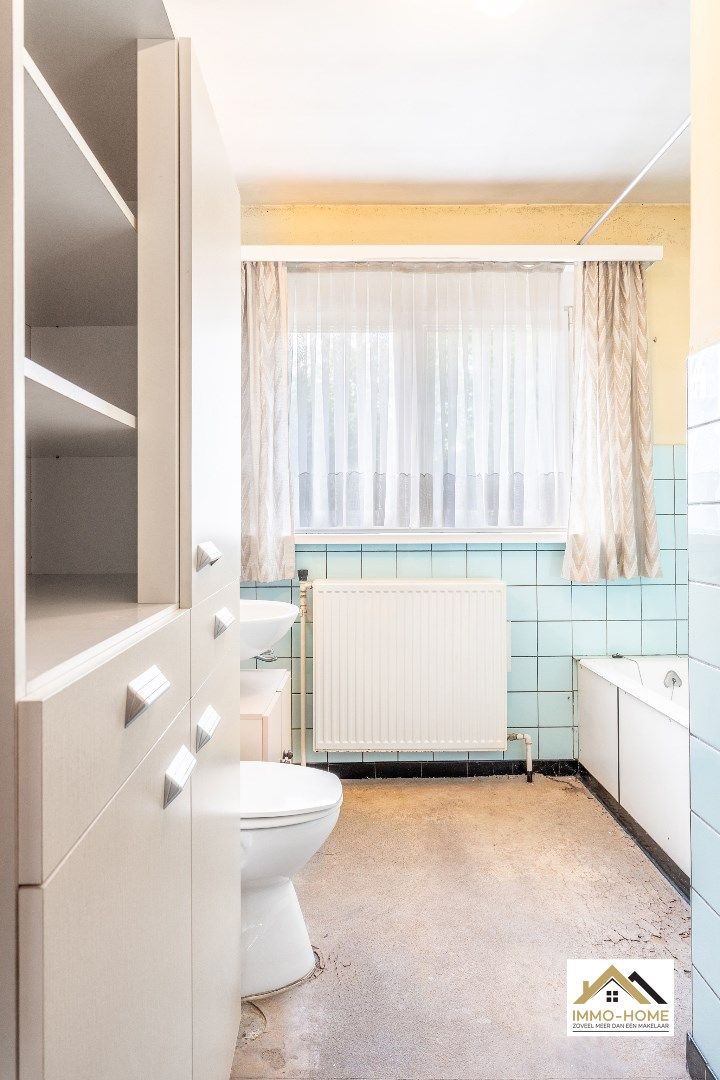 Rijwoning in rustige en groene buurt te Wondelgem foto 14