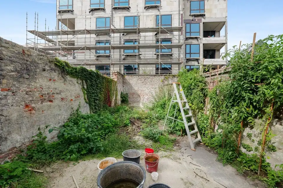 AUTHENTIEK TE RENOVEREN HERENHUIS IN SINT-TRUIDEN. foto 34