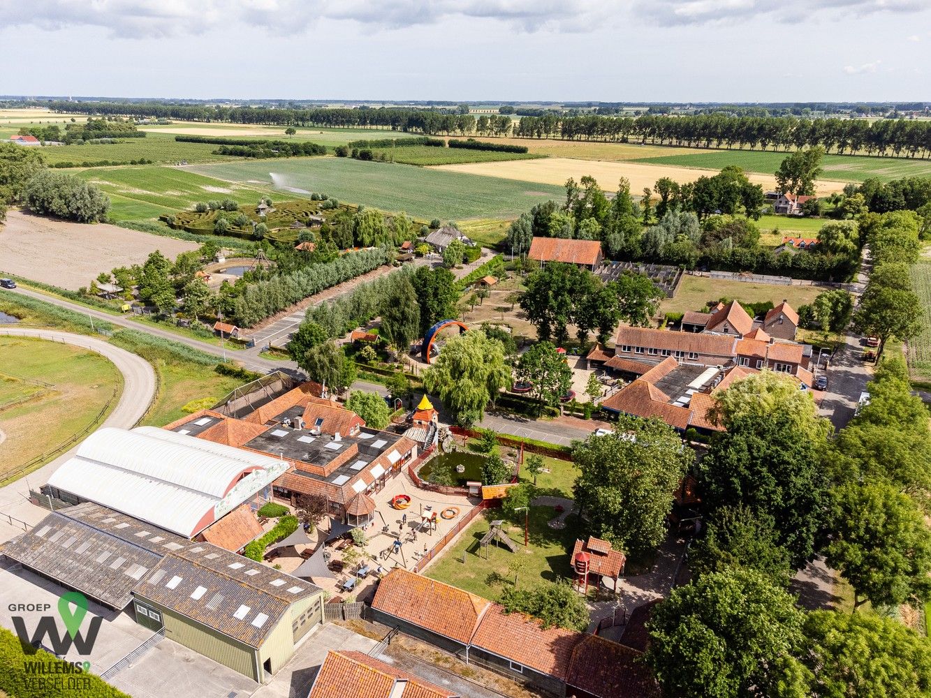 Uniek horeca geheel op 34.000m² in Eede (NL) foto 1