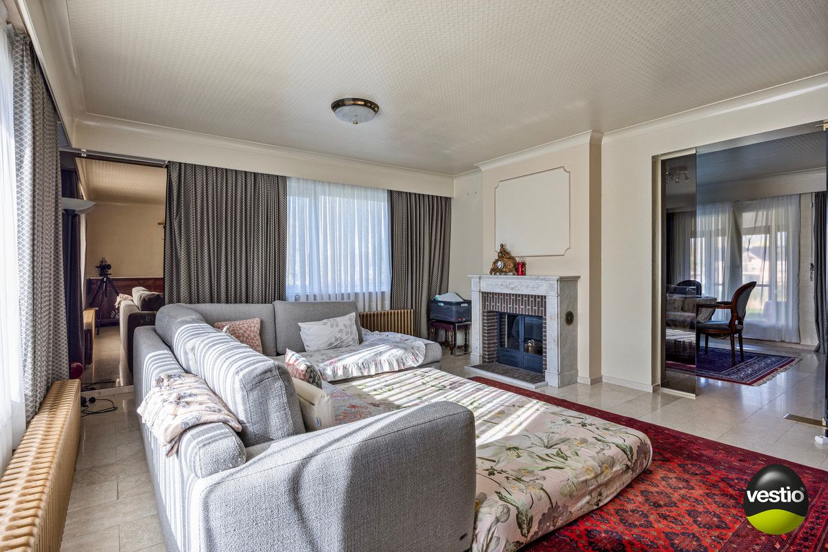 RUIME WONING MET PRAKTIJKRUIMTE OP 8A43CA TE NEREM. foto 2