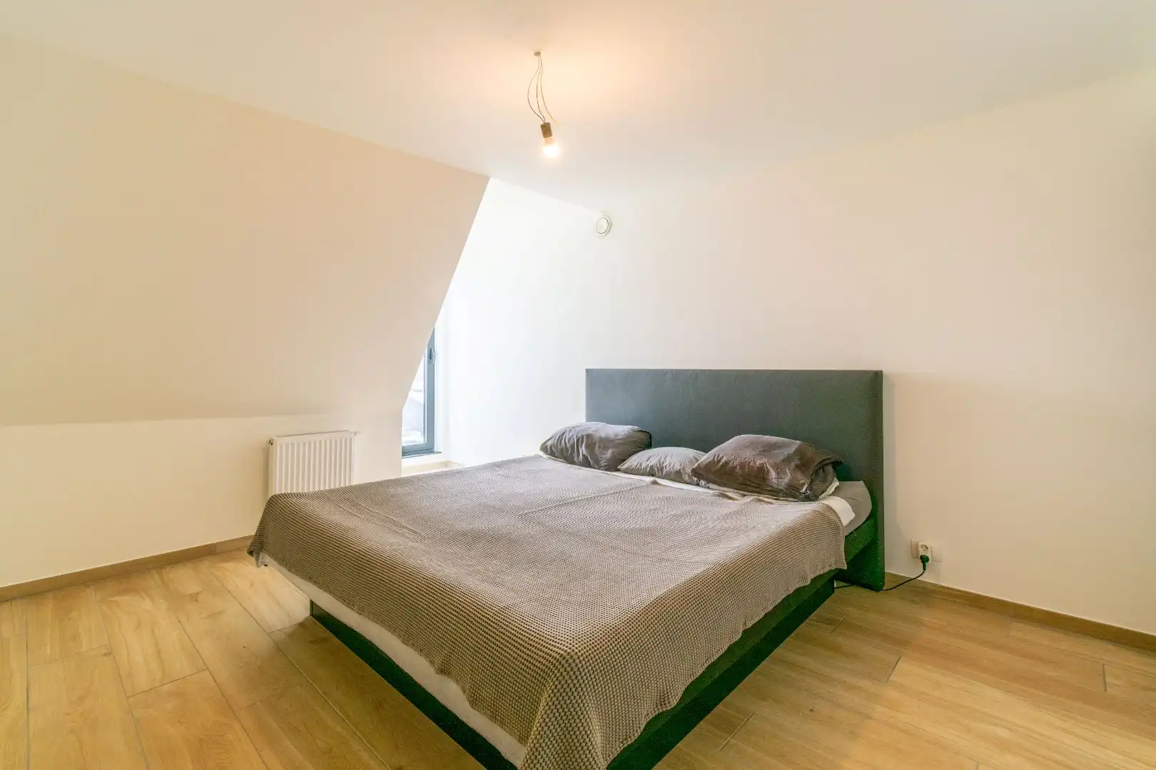 RECENT APP MET 3 SLAAPKAMERS + 2 STAANPLAATSEN! foto 21