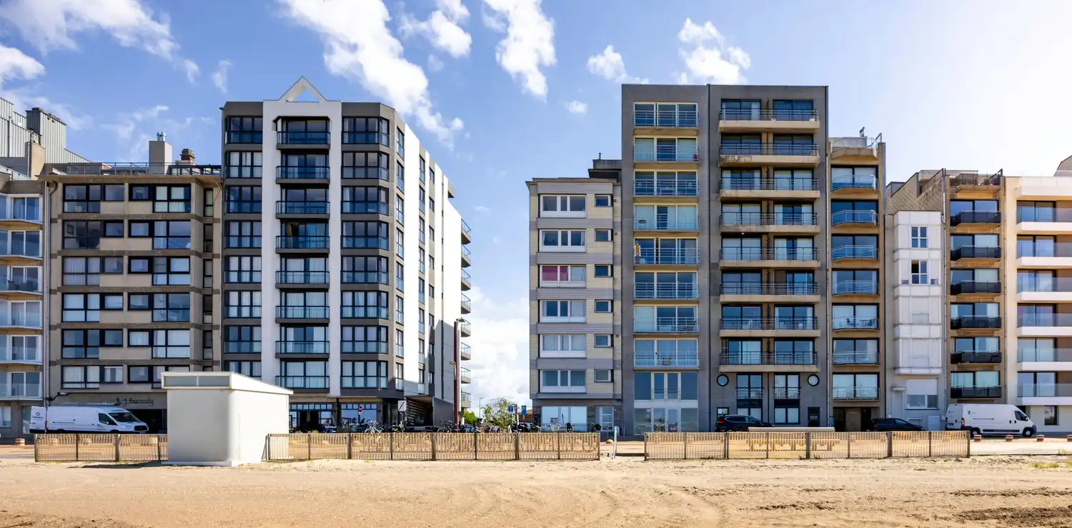 Ruim appartement met prachtig zeezicht foto {{pictureIndex}}
