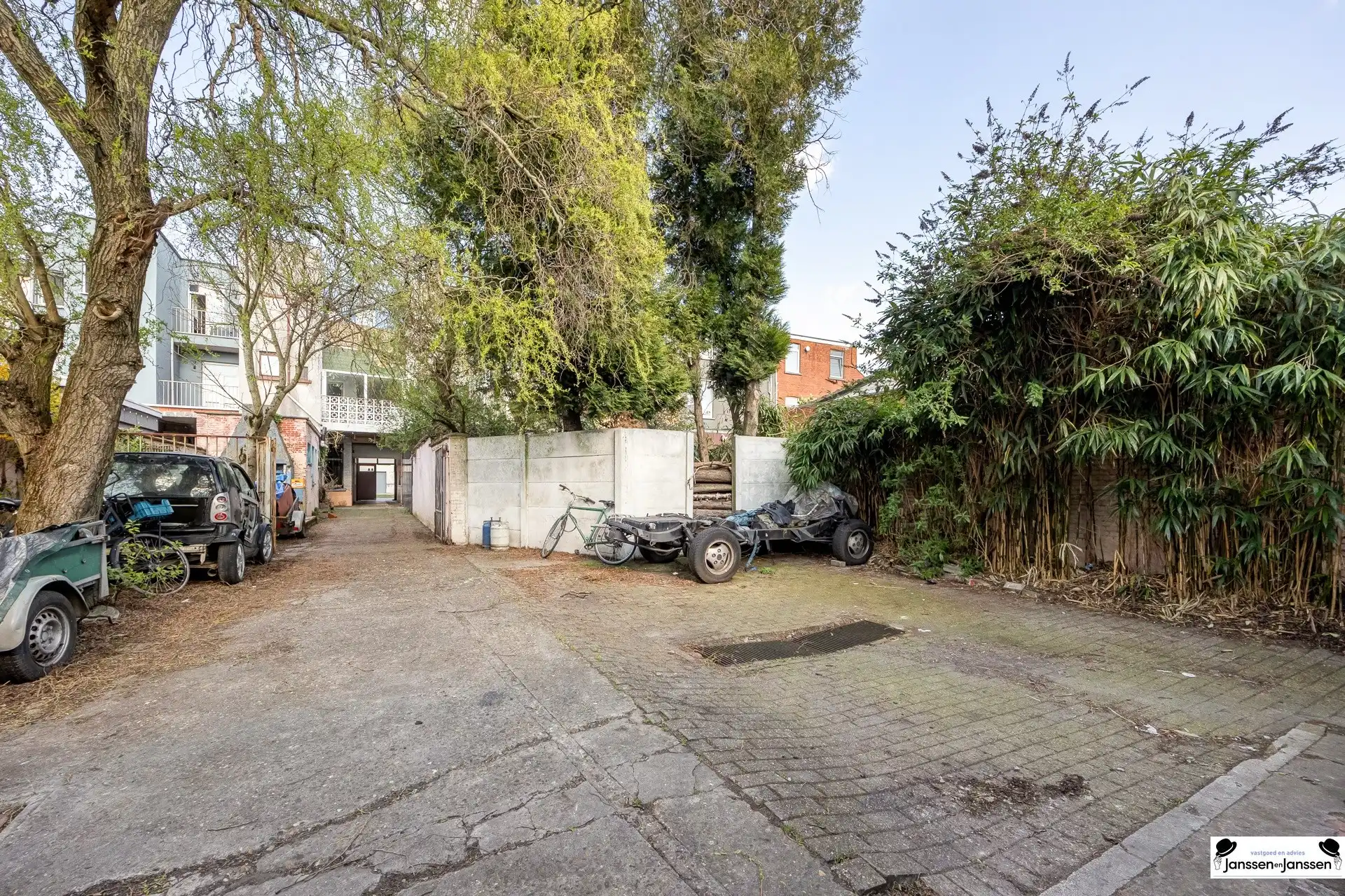 Te koop: Opbrengsteigendom op centrale locatie in Merksem! foto 28