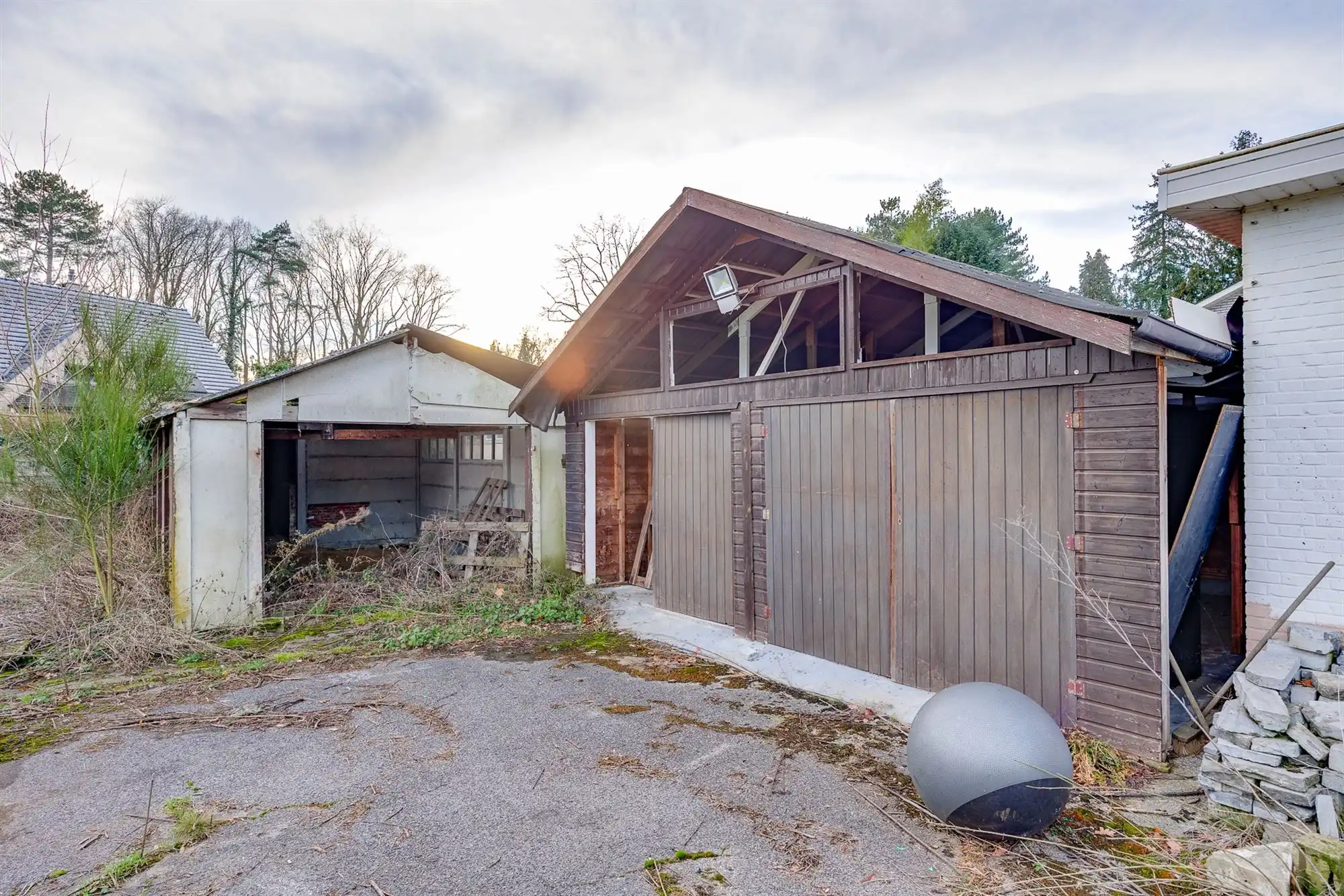 Te slopen of te renoveren woning op ruim perceel van ca. 1.250 m² in Nijlen foto 10