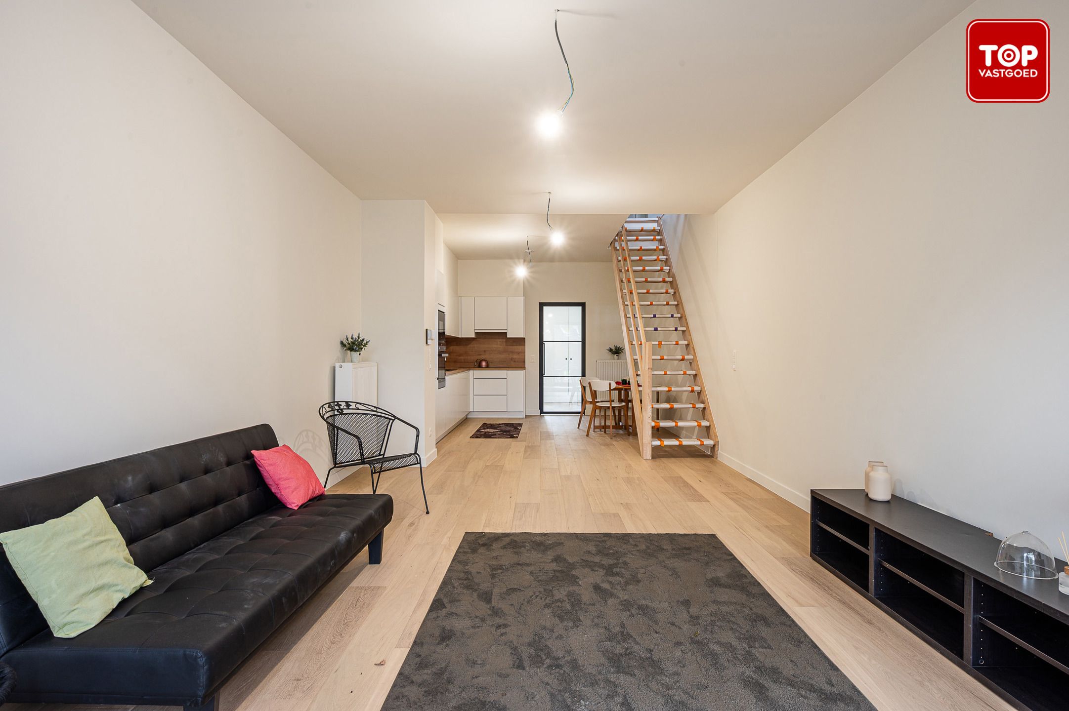 Top gerenoveerde gezinswoning in Mariakerke foto 12