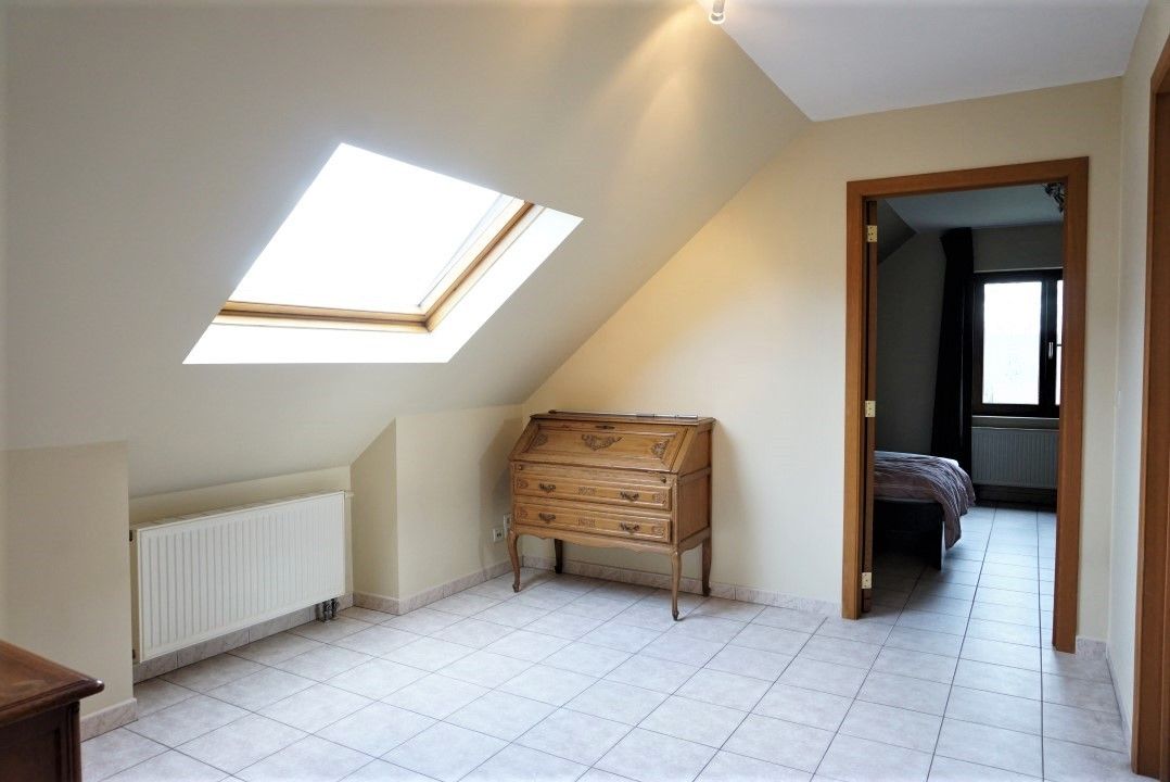 Gezellige eengezinswoning met 3 ruime kamers en tuin foto 10