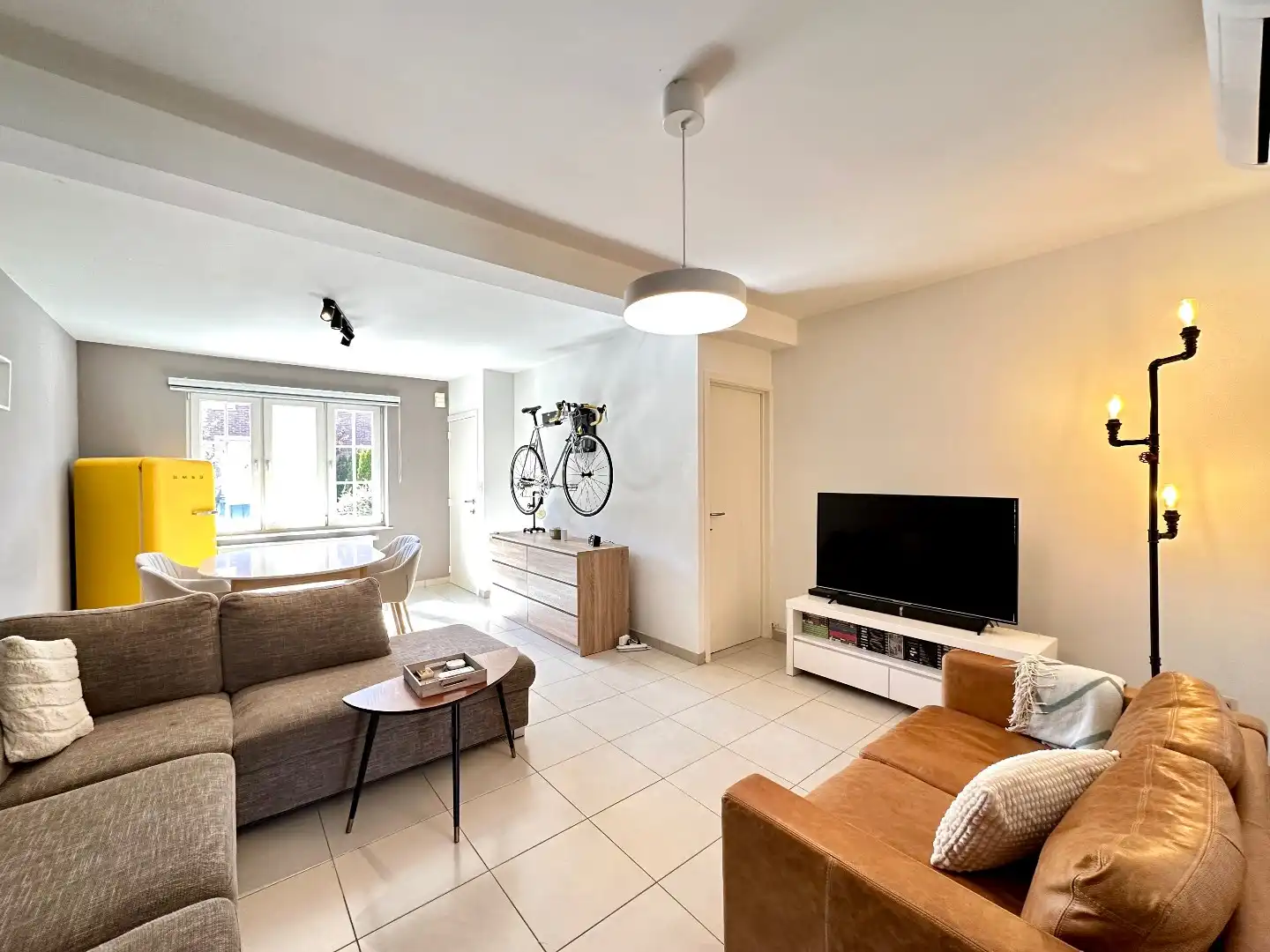 Volledig instapklare woning met 2 slaapkamers en tuin in Tongeren foto 3