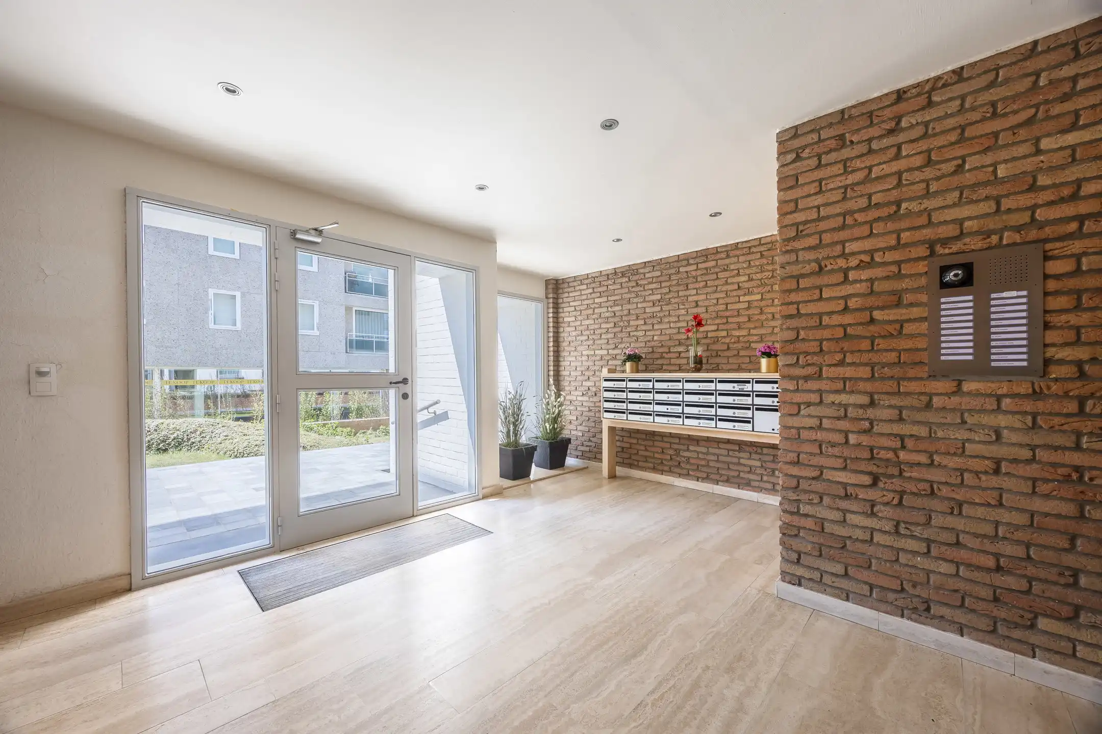 High-end hoekappartement met frontaal zeezicht in Zoute foto 5