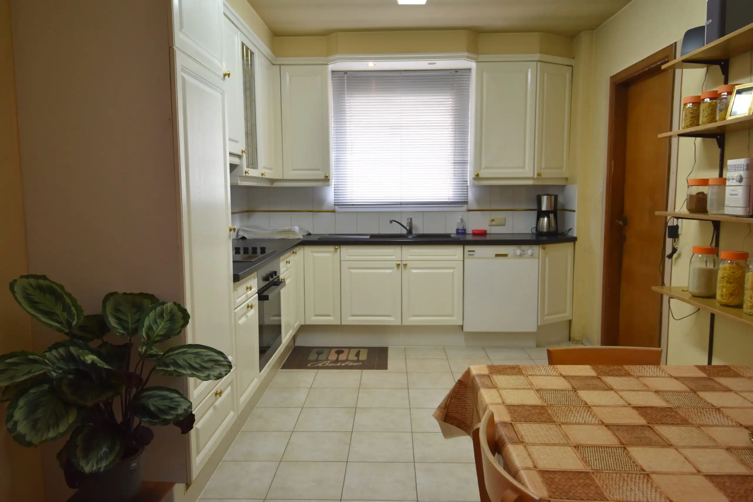 Charmante woning met magazijn – wordt volledig gerenoveerd opgeleverd foto 11