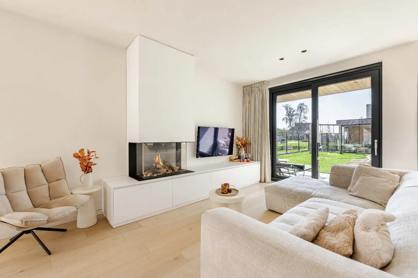 ENERGIEZUINIGE GEZINSWONING MET 4 SLKPS | BUREEL | AANGELEGDE TUIN   foto 11