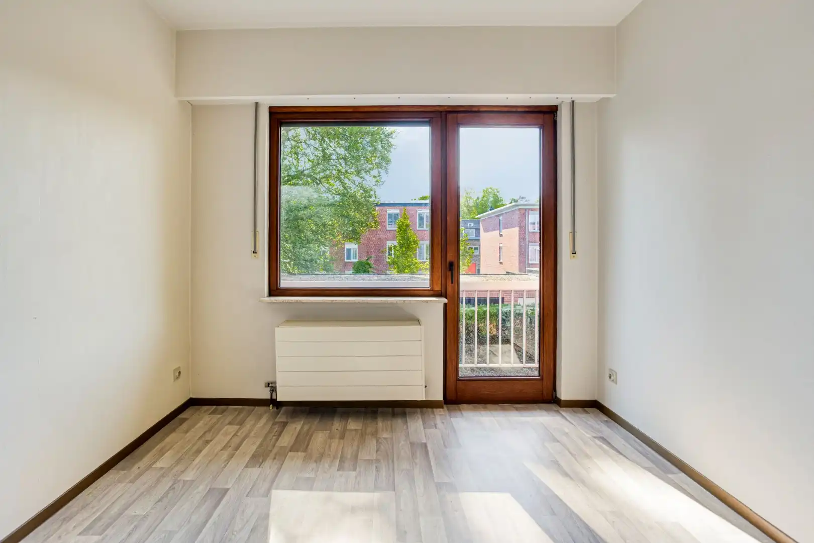 Comfortabel 2 slpk appartement met terras en garage foto 17