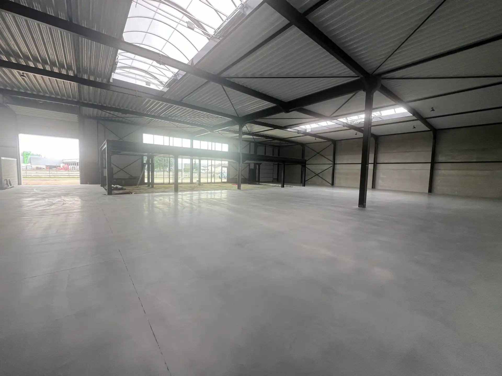 NIEUWBOUW BEDRIJFSHAL VAN 600M² VLAKBIJ DE E314 foto 4