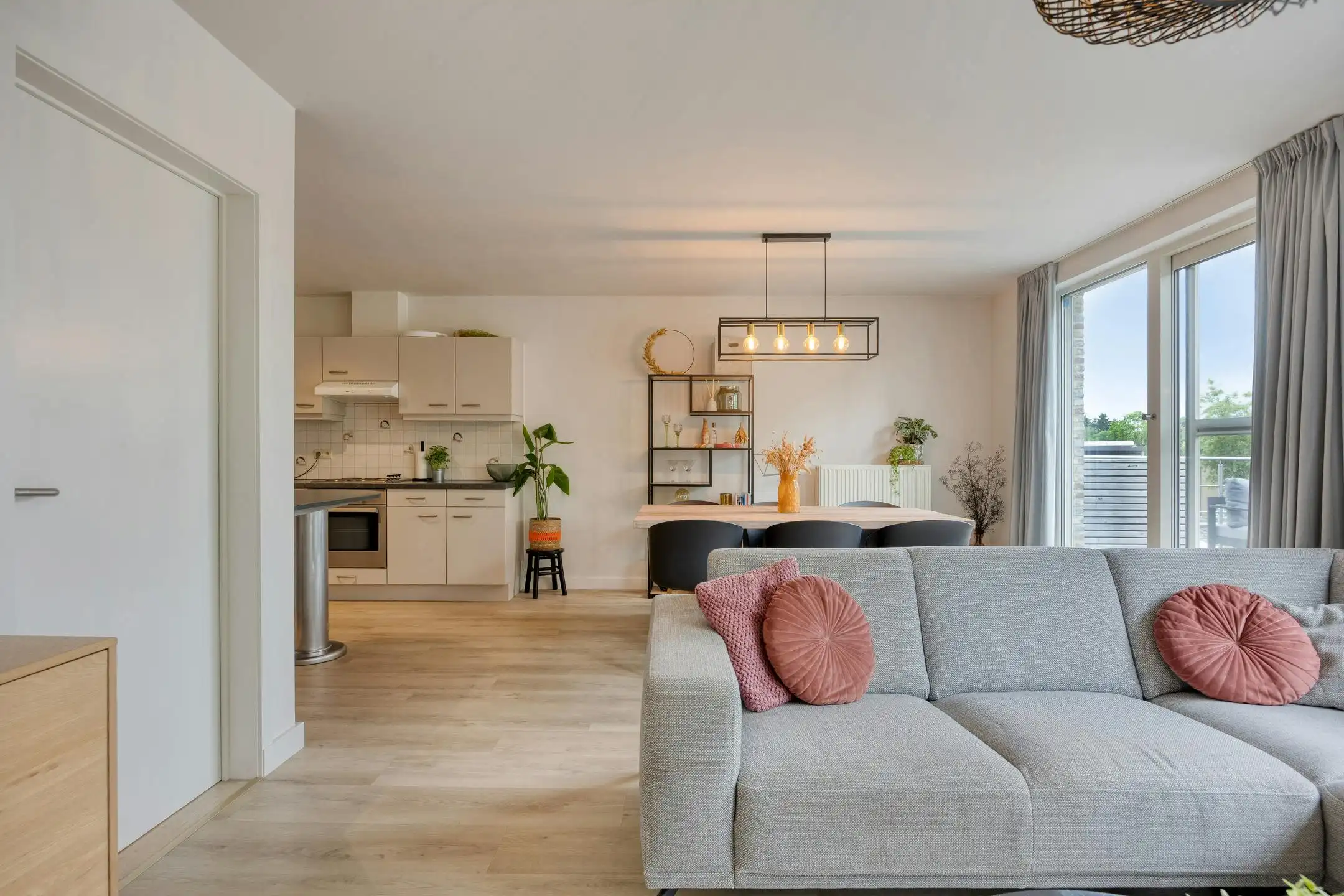 Instapklaar appartement met twee slaapkamers in Wuustwezel! foto 7