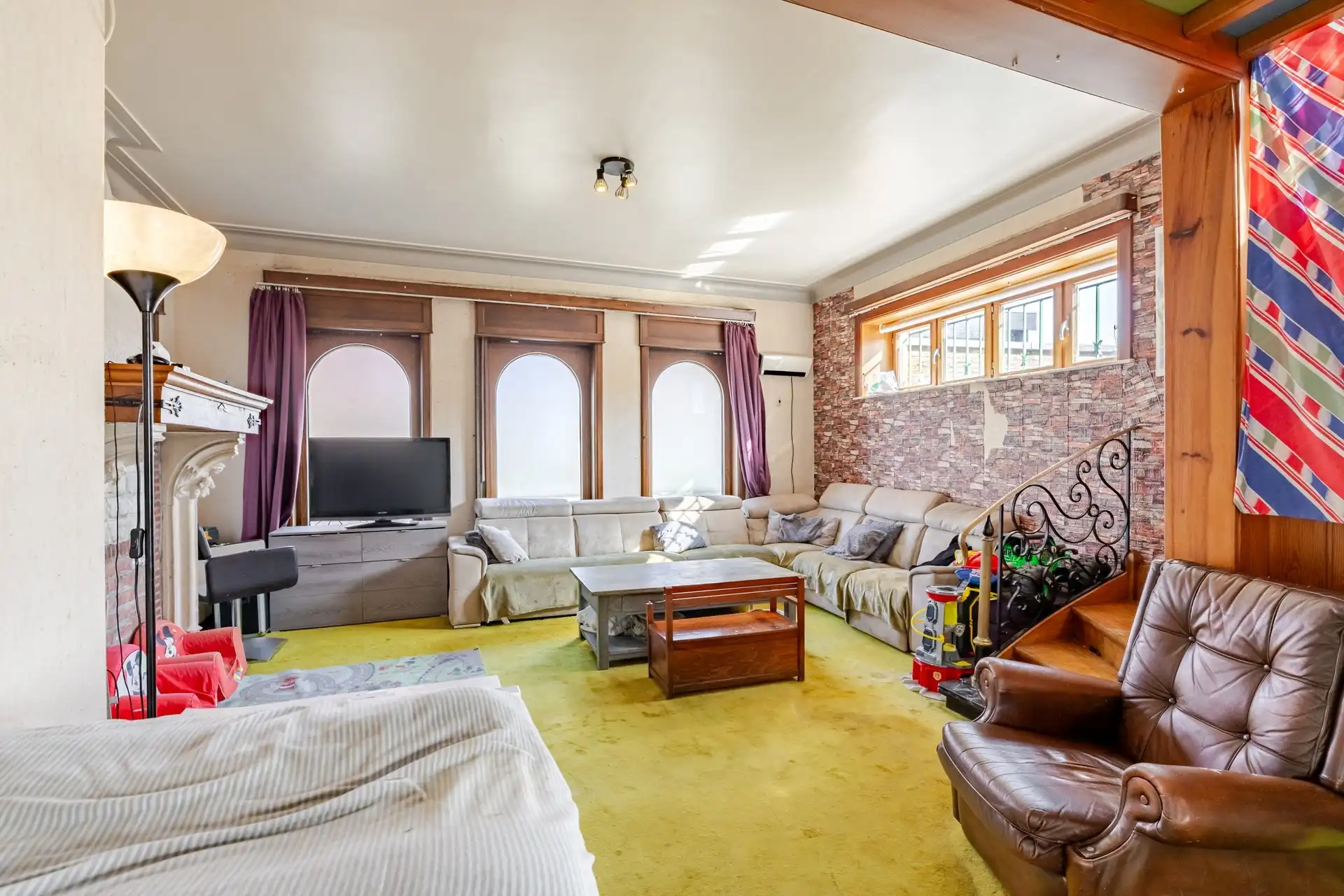 Ruime gezinswoning met 5 slaapkamers te Heldergem foto 9