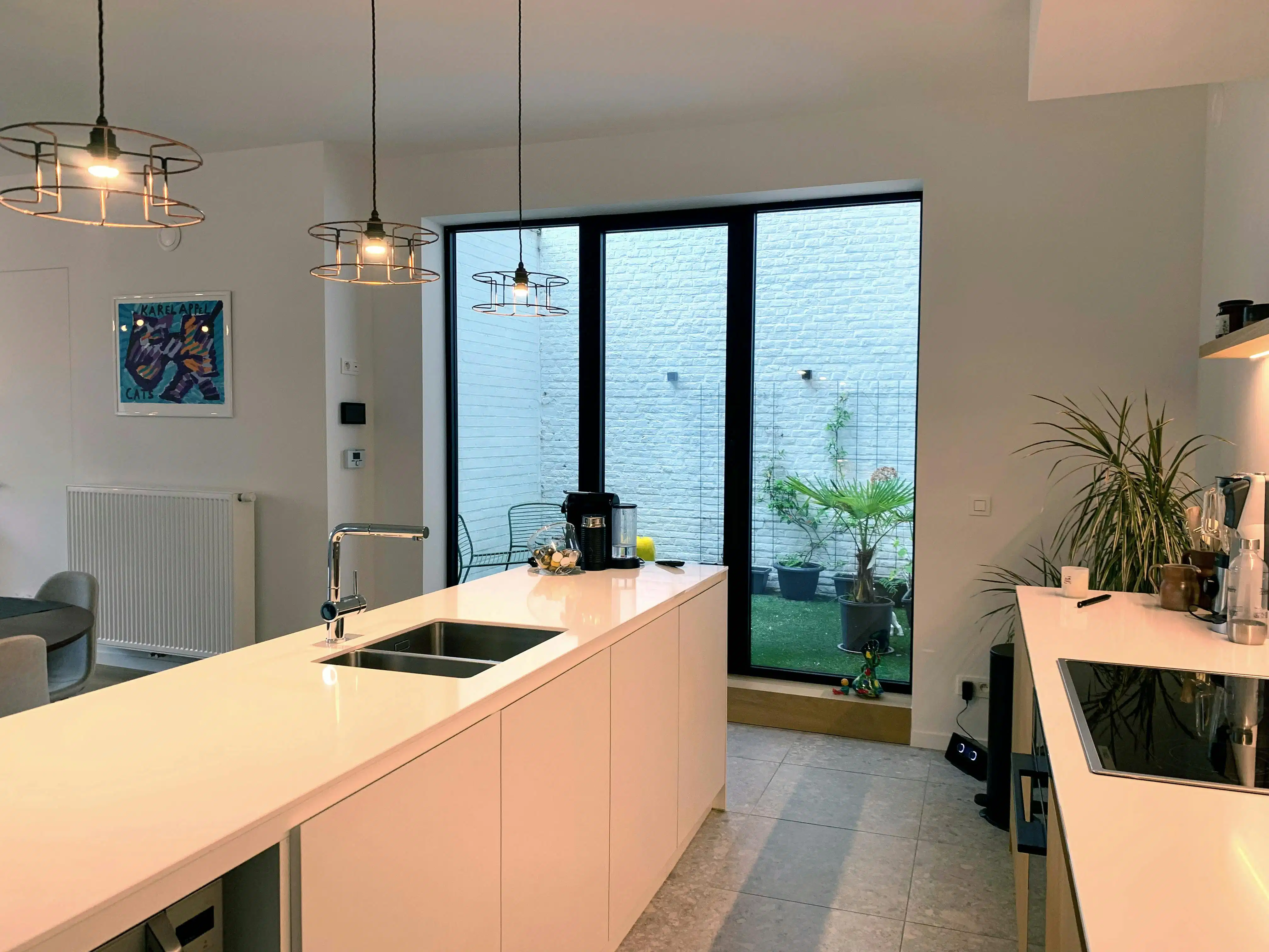 Prachtig gerenoveerde appartement te koop met uitweg  foto 5