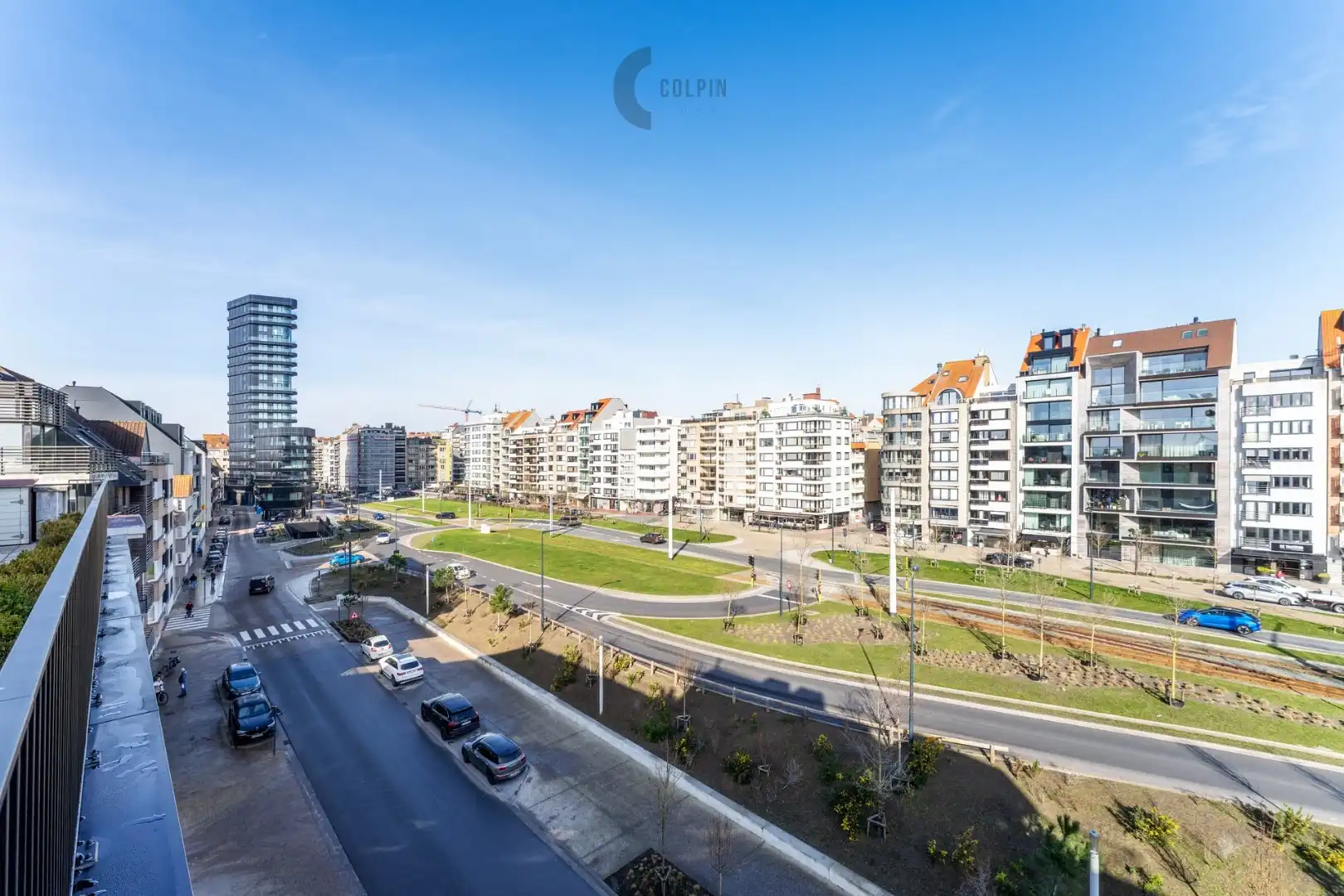 Prachtig penthouse appartement in de Knokkestraat met 125 m2 aan terrassen. foto 10