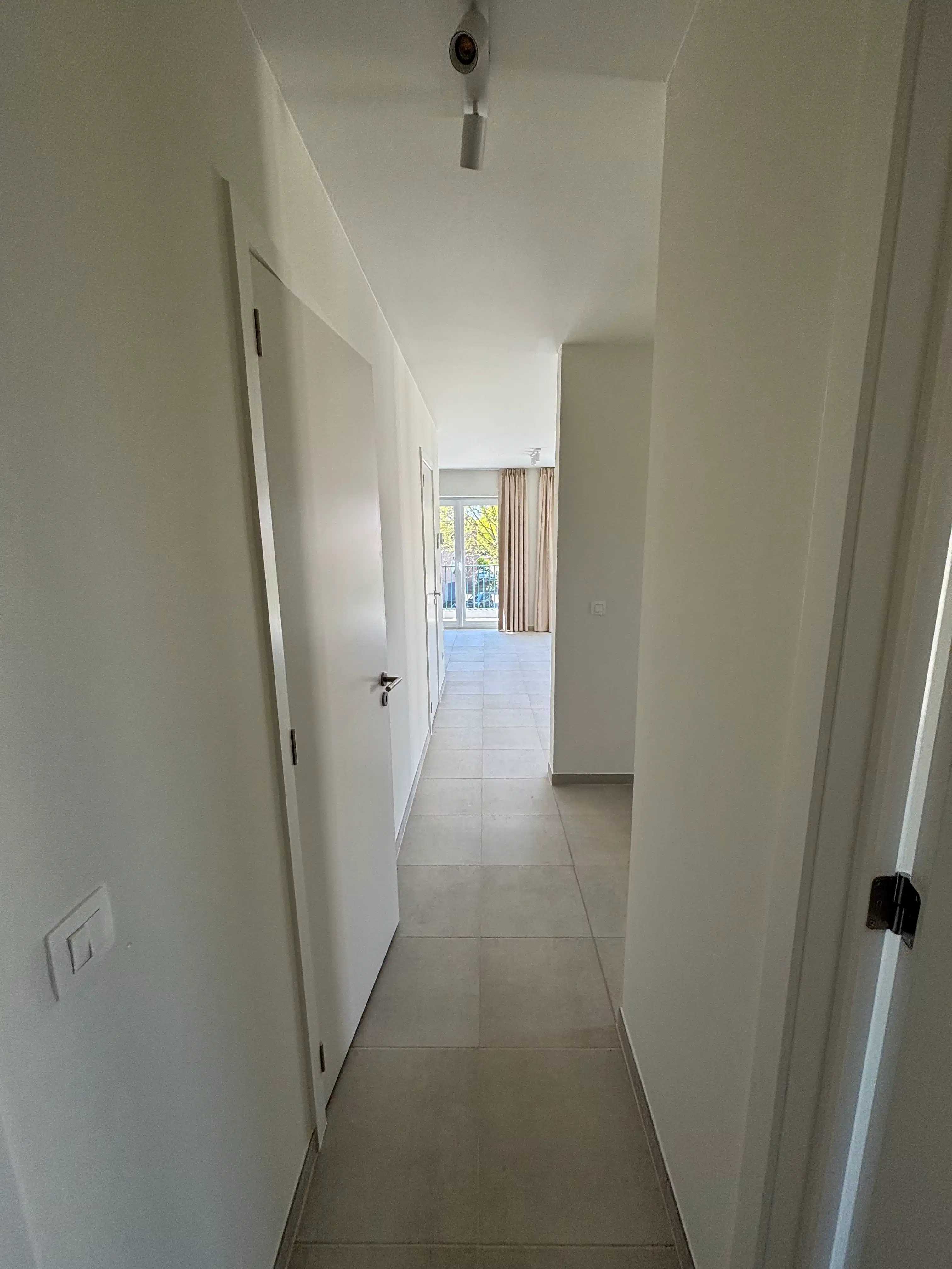 Luxe & Energiezuinig wonen: Ruim appartement (1 slpk + bureau) in Koningslo foto 5