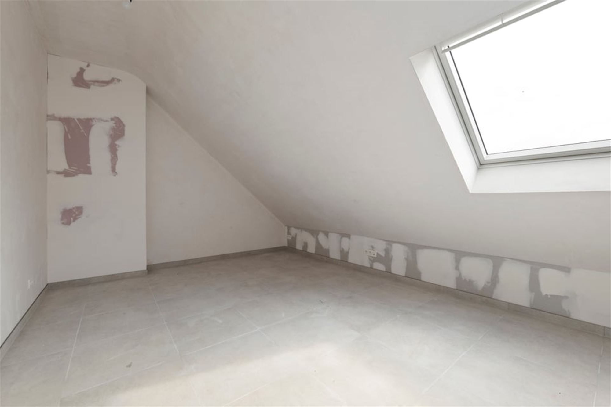 KNAP NIEUWBOUWAPPARTEMENT MET 3 SLKS IN HET CENTRUM VAN BORGLOON (MOGELIJKHEID AANKOOP 6% BTW) foto 23