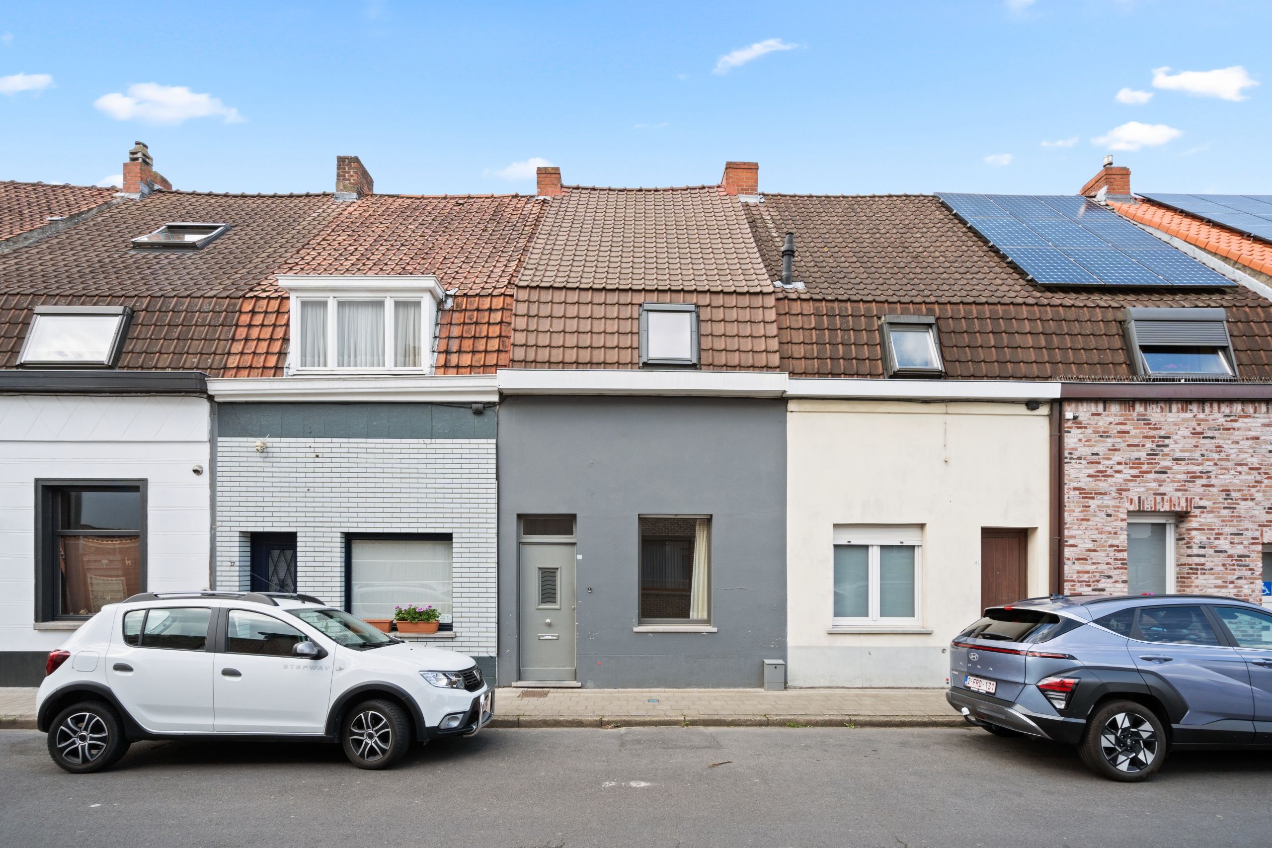 Te renoveren rijwoning in centrum Harelbeke foto 14