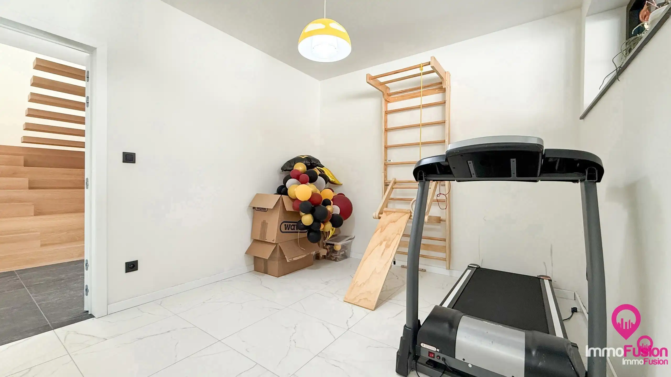 Instapklare villa met 4 slpk., laadpaal en zonnepanelen! foto 21