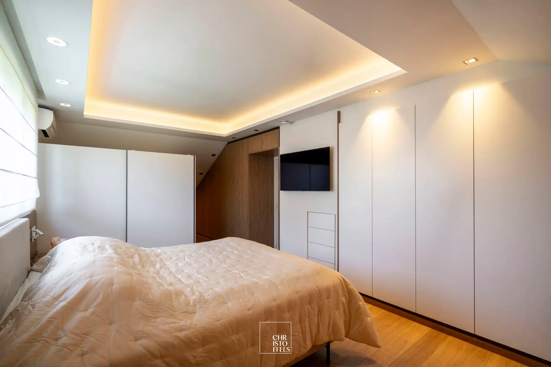 Exclusieve villa (511m²) met buitenzwembad, wellnessruimte en paardenaccommodatie in Lanaken foto 18