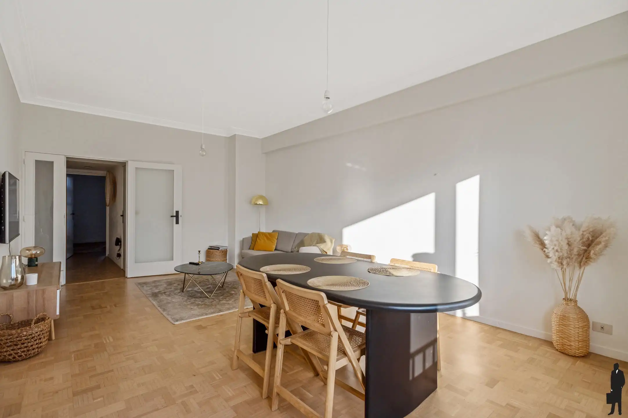 Centraal instapklaar appartement met spectaculair uitzicht foto {{pictureIndex}}