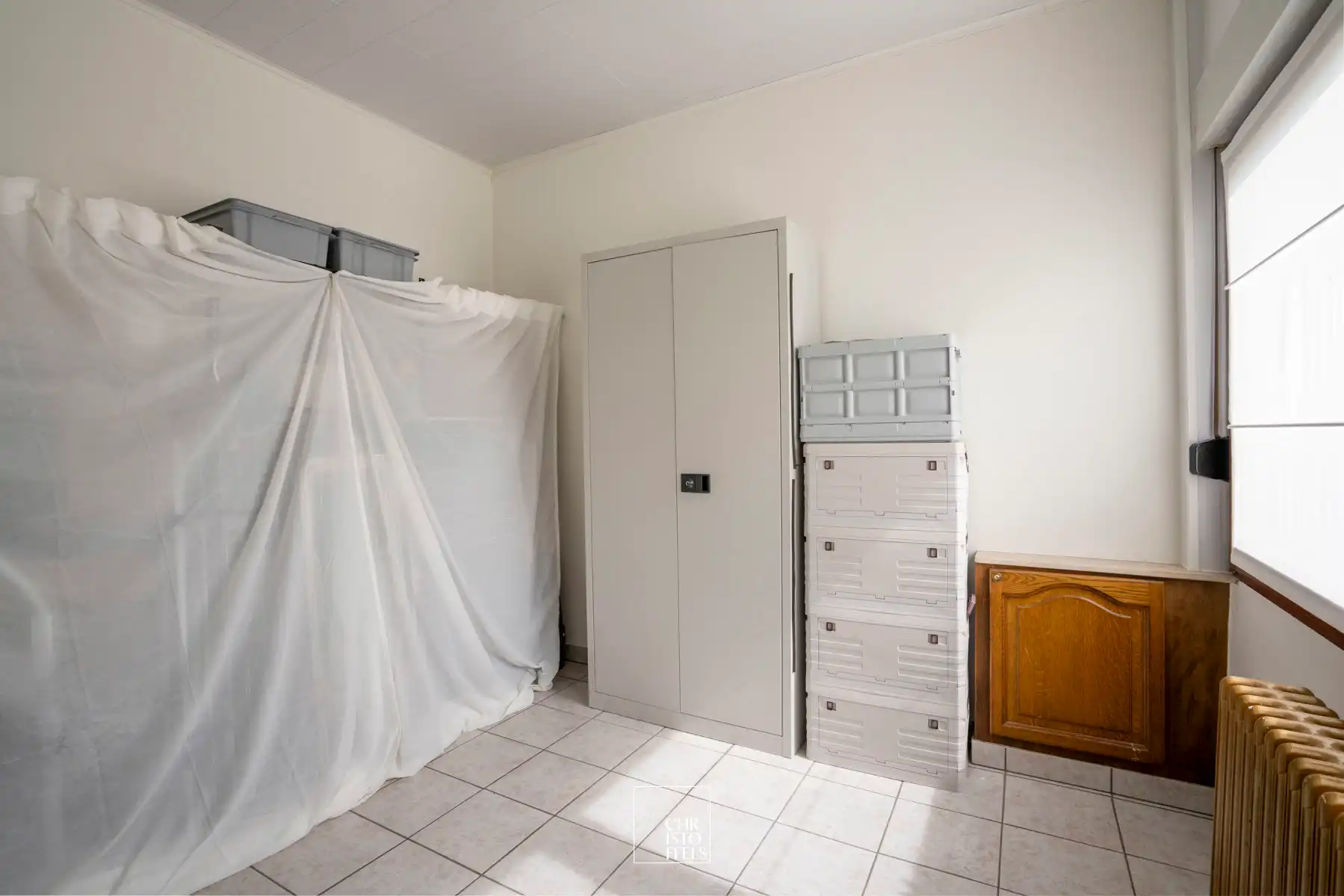 Ruime woning (199 m²) met tuin en tal van renovatiemogelijkheden! foto 16