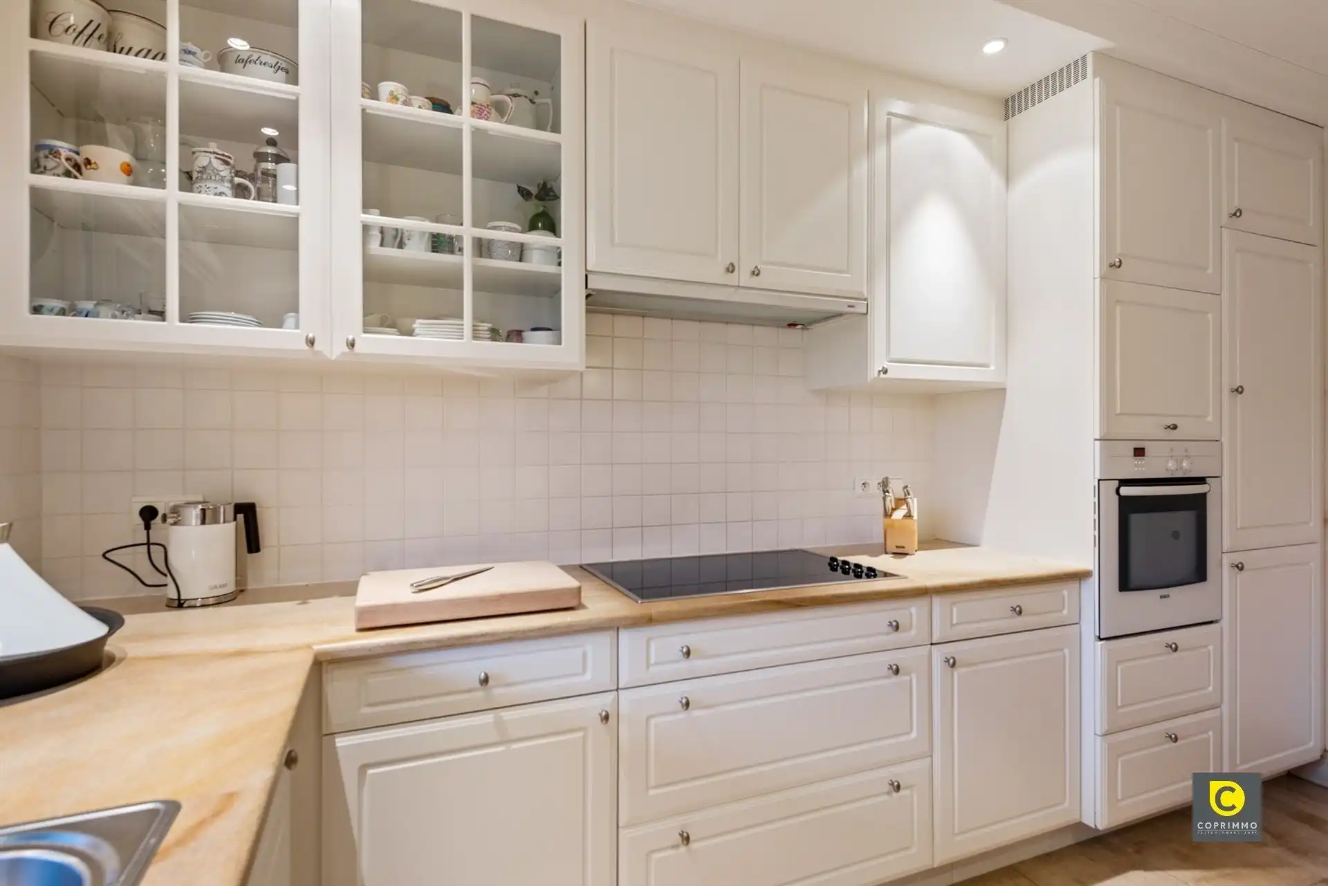 Stijlvol en ruim 2 slaapkamerappartement in Hoveveld foto 11