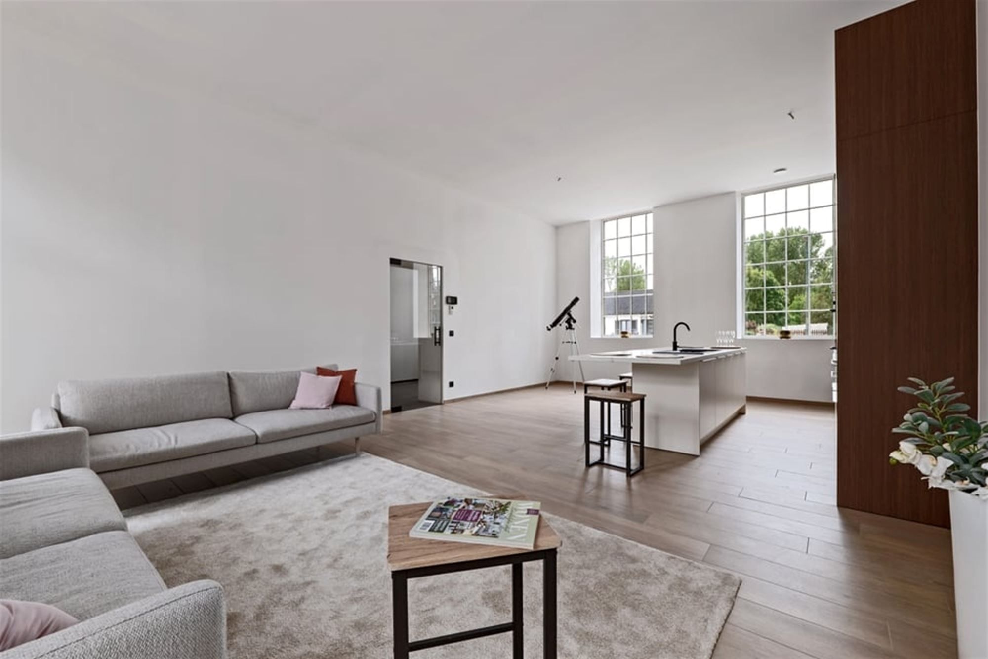 EXCLUSIEF WONEN IN EEN GERESTAUREERDE VIERKANTSHOEVE foto 21