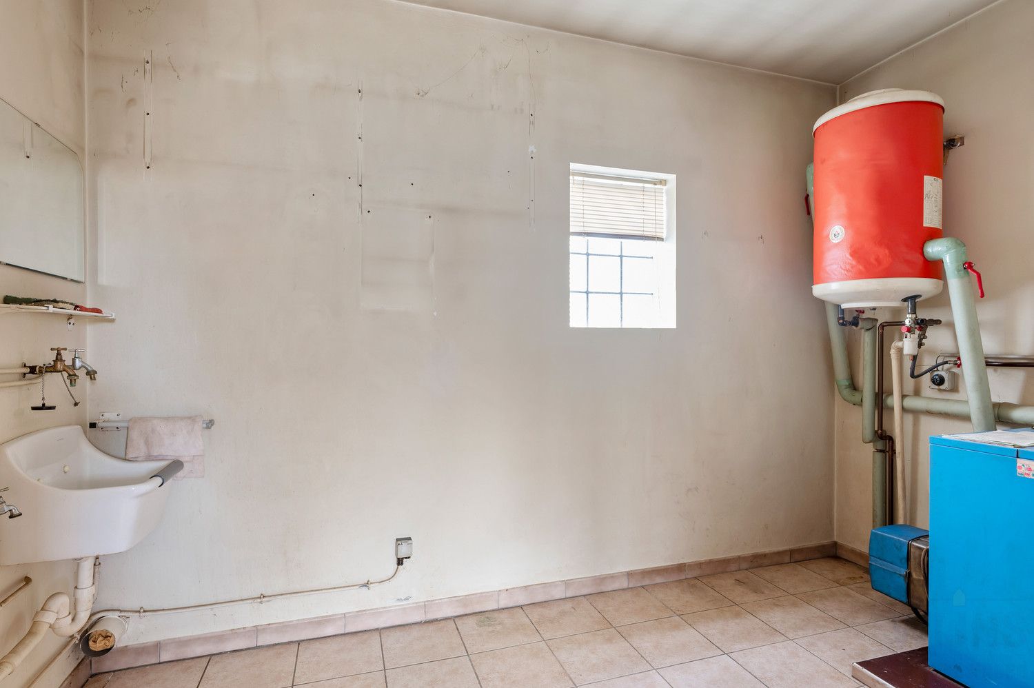 OB - KARAKTERVOL RENOVATIEPROJECT MET PRACHTIG UITZICHT EN GROTE GARAGE foto 19
