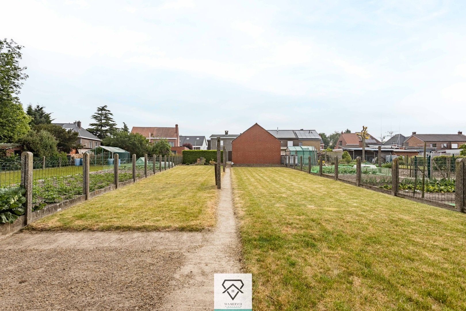 Vrijstaande woning op perceel van 1021 m² met loods en ruime tuin foto 27