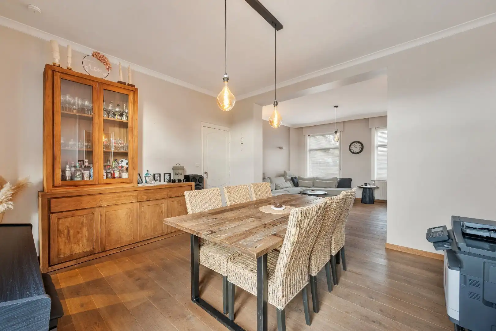 Verrassend ruime, instapklare woning met garage en zuidgerichte tuin in Geluwe foto 3